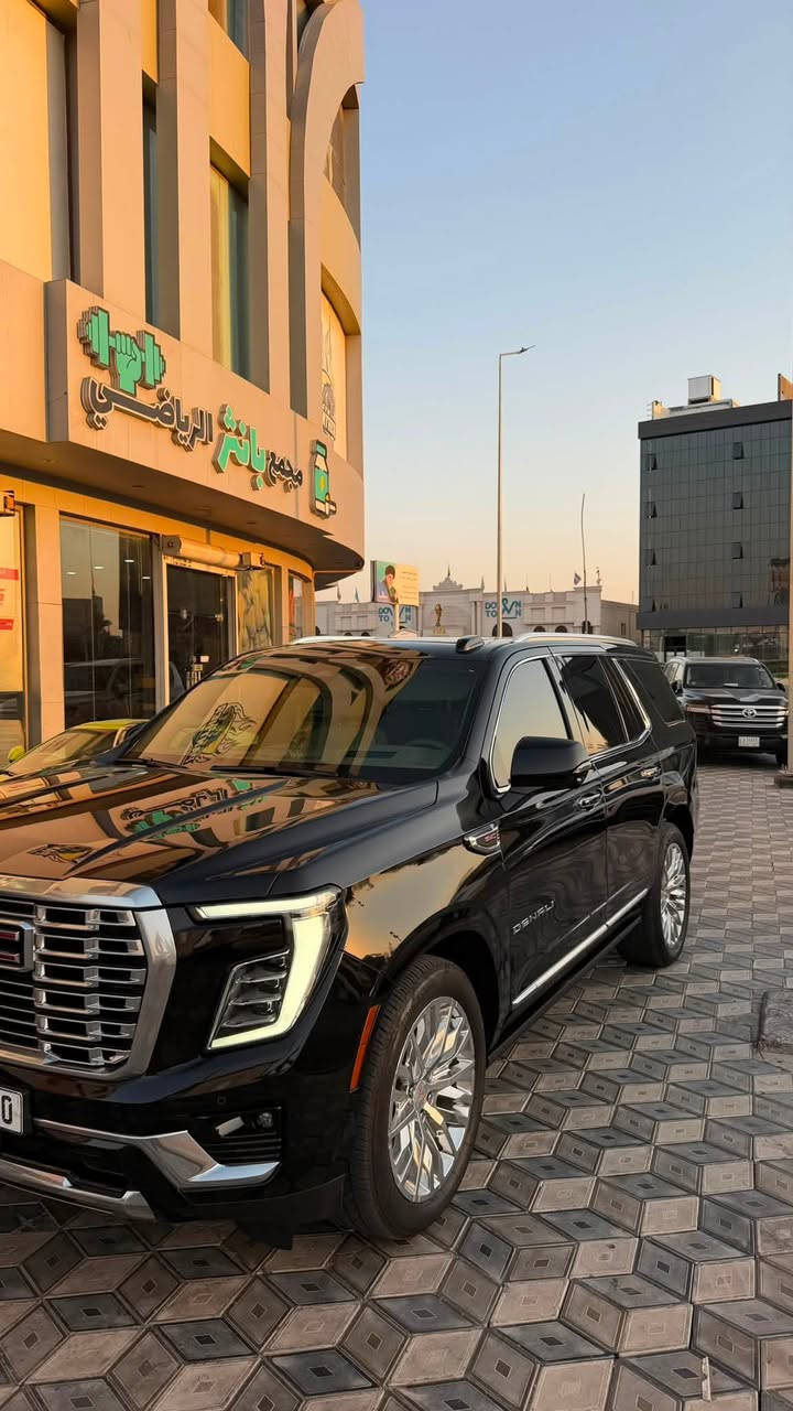 للبيع فقط : دينالي 2025
                                        🔹 GMC Yukon DENALI 2025🔹
🔹وارد خليجي ( شركة المنصور )
🔹مغلفة ppf 
🔹محرك 8 سلندر سعة 6.2
🔹الممشى 7.500 كم فقط زيرو 
🔹داتا شو / Head-Up Display
🔹مقاعد منفصلة VIP 
🔹نظام تعليق هوائي ( چكات ) 
🔹دواسات كهربائية 
🔹 تبريد وتدفئة المقاعد 
🔹 وبقية المواصفات المعروفة 

🔹مكان السيارة (( بصرة ))

السعر جدا مناسب : 83.000$
للاستفسار اكثر : 
*********** - 0781890000
