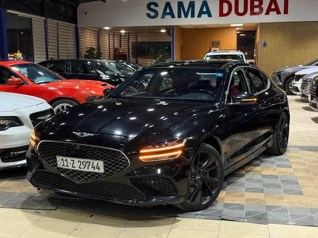 جينيسيس G70 موديل 2023 لون اسود فول مواصفات.
#الضرر  : جاملغ وبنيد
#الرقم : بغداد

#المواصفات : 
▪️المحرك : 2500 توربو (اربعة سلندر)
▪️العداد : 27 الف ميل حقيقي
▪️حجم الويل : ويل كب حجم 20 مع طقم تايرات بحالة ممتازة
▪️نظام صوتي فاخر (Lexicon)
▪️كشنات السيارة جلد فاخر احمر اصل
▪️فتحت سقف
▪️بصمات عدد 2 للأبواب مع بصمة تشغيل
▪️خاصية تحديد المسار
▪️رادار امامي للتوقف التلقائي
▪️حساس خلفي
▪️حساسات و رادارات الاجتياز الجانبية (نقاط عمياء)
▪️تحكم فول كهرباء لمقاعد المقدمة
▪️تدفئة وتبريد لكشنات المقدمة
▪️تشغيل عن بعد
▪️تحكم ستيرن جهتين بلوتوث وحاكية وكروس سرعة وتحكم صوت 
▪️نظام ABS مانع انزلاق

السعر المطلوب : 148 ورقة مع المجال
 الهاتف : ***********

