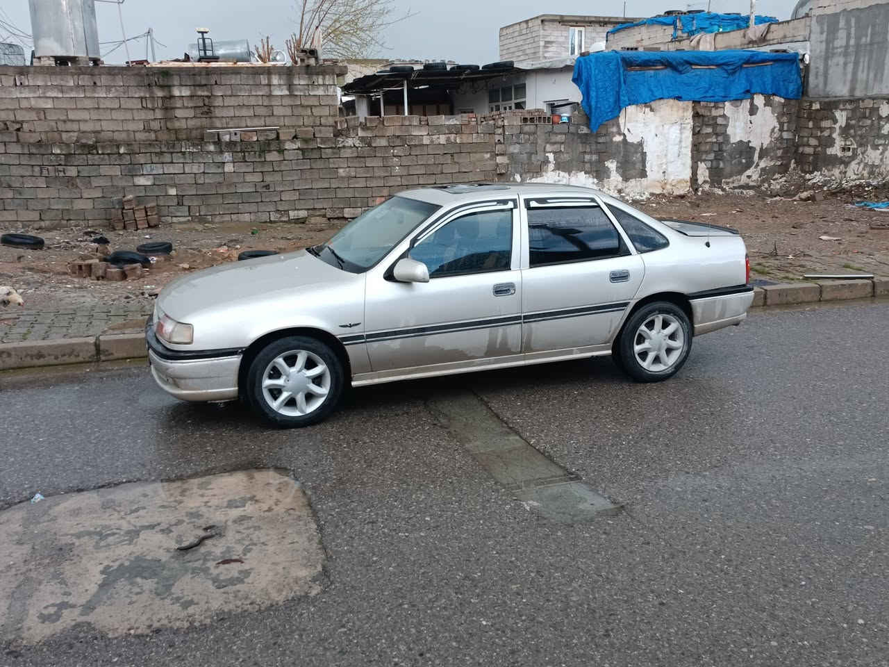 بۆ فرۆشتن ئاڕم پلاستیک سلیمانی مەکینە 18مۆدێل 91 بەس مەکینەی بوغاری هەیە دەعم و لێدراوی نیە سحری 25و مەحامەلە .شوێن ڕانیە حاجیاوا .ژ.***********
