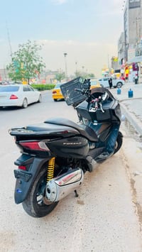 فورزة • ٢٠١٢ • قابل تفاوض