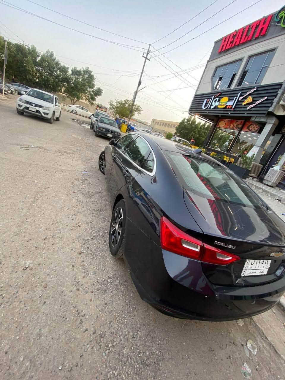السلام عليكم

ماليبو فئه : LT 

سنة الصنع : 2023

عداد المسافة : 41 mi  

المواصفات 

: حجم المحرك :1500 توربوو 

•گير 7 سرعات 

. تدفئة كشنات

. تبريد قطعتين

•كاميرا دوراه

•تحكم ب نظام AutoStop

•بصمة بيبان & بصمة جنطة

.بصمة تشغيل 

•منافذ شحن USB و Type C

(دلتا  وحساسات ماميه وهوت ستوب 

تحكم ستيرن ومثبت السرعة وتحكم صوت

: ويل كب حجم 19 

الضرر  : جاملغ و البنيد + بارد على كد شبر بل جاملغ الخلفي خلف السايق و بلصندوك 

***********

 
115 وبيها مجال رقمها بغداد / معوقين سنه وتصير حره

: اسويلك وكاله عامه 

: المعوق موجو
