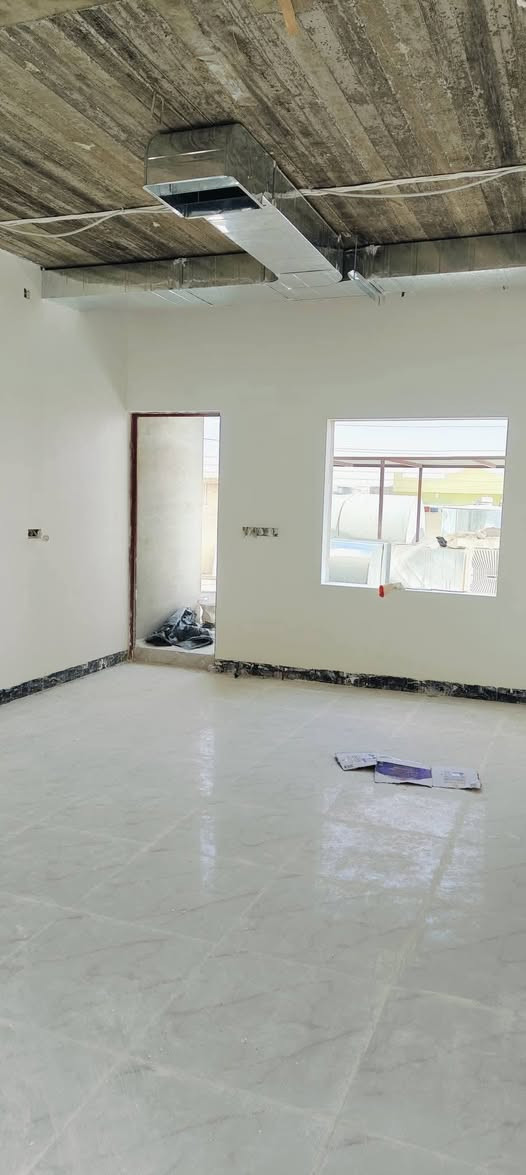 اسلام وعليكم تريد تلبخ بيتك ومن تظر أراتب اوسلفة لاتهتم بعد اليوم نشتقل بل قصاد حسب التفاق كادر لبخ جص من الموصل متكون من خمس عمال وخمس اوصطوات شقل سريع ونضيف البيت يطول ثلاث ايام من فضل ربي المبيت بنفس البيت الي نشتقلة تريد مصرف علي او عليك حسب اتفاق يوجد تنضيف بيوت حسب التفاق اتصل ***********///***********بي وتساب
