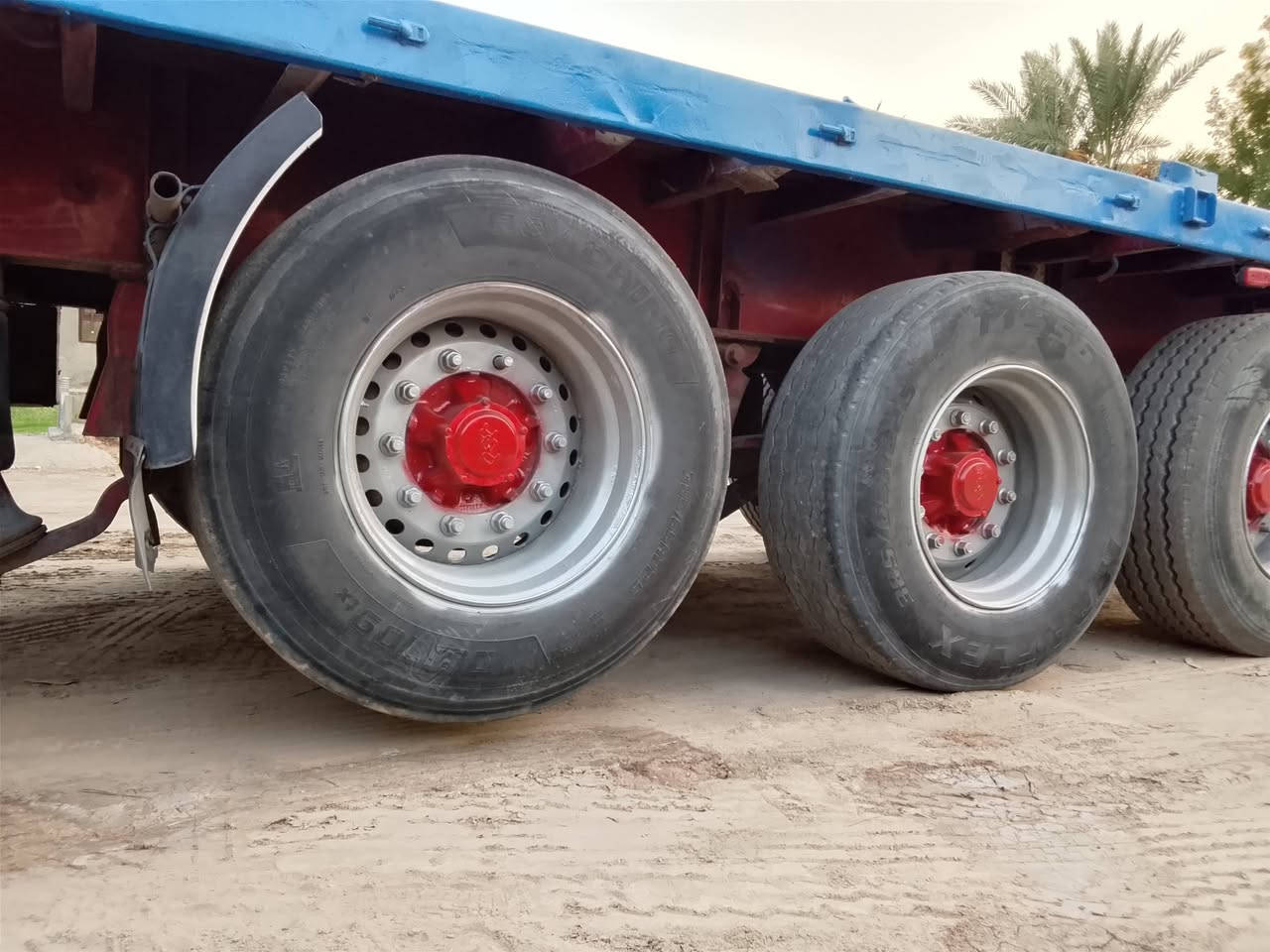 سلام عليكم
للبيع عربانه اوربيه مطبخ ثلاجه كهربائيات ثالث تعليك تايرات جدد فقط تكه بلتعليك تعبانه تخم جوبلس لاكسر ولافطر دنكير مدور بريك مابيه المكان واسط 
السعر 30 وبيه مجال الاستفسار ***********
