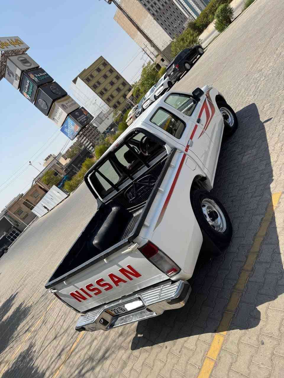 Nissan Pickup 2007
نیسان پیکاب ٢٠٠٧ يابانى
***********
​سياره كى خاوين و جاهيزه يابانى ناوسؤر 
دوو پارچەی بۆیاغە ده رگاى سايه ق و جملغ 
گێڕ و مەکینە بە شەرت
​ژوورەوە و دەرەوە زۆر پاک و خاوێن ڕاگیراوە
​سەیارەکە هیچ مەسرەفی تێدا نییە
 سعر ١١٤ و مجاليكى برايانه 
***********
 سياره كه له هه وليره أربيل, العراق
