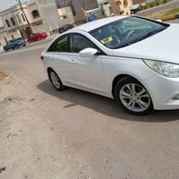 سوناتا ٢٠١١ • ٢٤٠٠ • بابل