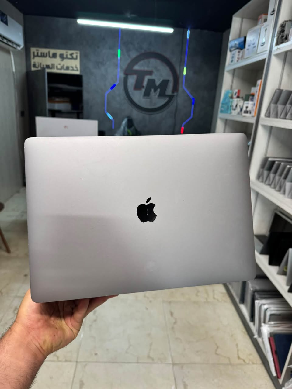 🔥 MacBook Pro 2019 — أداء احترافي بسعر حصري! 🔥

💻 Apple MacBook Pro 2019 – 16 Inch

⚡ المعالج: Intel Core i7 — الجيل التاسع
🚀 سرعة المعالج: تصل إلى 4.8GHz Turbo
🧠 RAM: 16GB DDR4
💾 التخزين: 256GB SSD
🖥️ الشاشة: 16 إنش Retina ✨
🎨 دقة عالية وألوان ممتازة
⌨️ لوحة مفاتيح بإضاءة خلفية
🔊 نظام صوت قوي وواضح

🎯 مناسب لـ:
🎬 المونتاج والتصميم
💻 البرمجة
🏗️ برامج الهندسة
🎨 التصميم والجرافيك
💼 العمل الاحترافي

🔥 سعر حصري لفترة محدودة!

📍 Techno Master – تكنو ماستر
📦 توصيل لجميع المحافظات العراقية
🛠️ فحص الجهاز وضمان المكتب

📞 ***********
📞 ***********
📞 ***********

#MacBookPro #MacBookPro2019 #MacBook #Apple #Corei7 #Gen9 #DDR4 #Retina #TechnoMaster #تكنو_ماستر #ماكبوك #لابتوبات #الموصل #العراق

نص مكتوب في الصور:
- تحفة أبل الفنية! 🍏✨!
- MacBook Pro 2019
- المعالج: Core i7 🚀
- الرام: 16GB ⚡
- التخزين: 256GB SSD 💾
- متوفر الآن في تكنو ماستر! 🔥
- MacBook Pro 15-inch, 2019 Processor 2.6 GHz 6-Core Intel Core i7 Graphics Intel UHD Graphics 630 1536 MB Memory 16 GB 2400 MHz DDR4 Serial number C02ZH04WLVCF macOS Sequoia 15.7.7 More Info... Regulatory Certification TM and (C) 1983-2026 Apple Inc. All Rights Reserved.