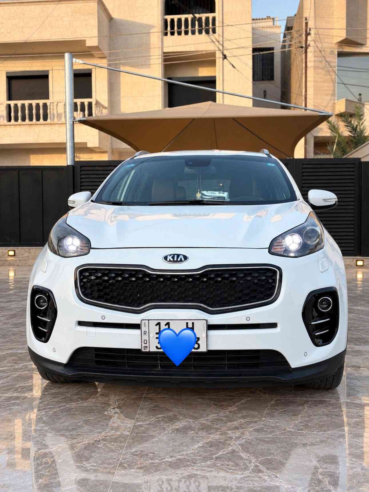 السلام عليكم كيا سبورتج 2018 خليجي رقم بغداد سياره شرط بلاد مكفولات صبغ شويه من جاملغ بدون اي داخر
سياره ستخدام شخصي مال بيت
محرك 2000 دوش
السعر 167 مجال بسيط
تبريد قطعتين
كشافات
زراك لايت
مري شفط
انظمه قياده
تحديد مسار
شاشه تاب
رادارات
داخل لونين
نحكم ستيرن
كامره دواره حساس
باقي موصفات المعروفه مكان سياره بغداد اخوان لاستفسار رقم صاحب سياره ***********
