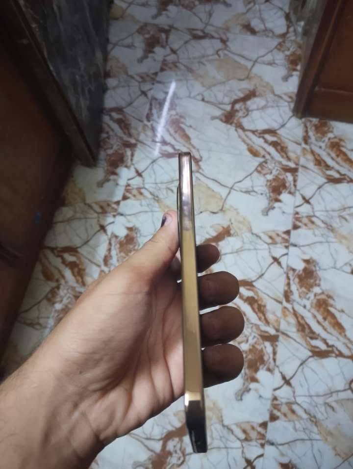 سلام عليكم جهاز البيع سبوع اريده 400الف ***********
