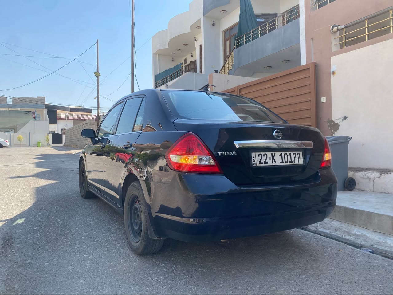 نيسان تيدا 2009
Nissan TIDA 2009
السيارة باقية على وضع الشركة
بدون اي صبغ او ضربة فقط مكانين صغيرين بارد 
السيارة بيها جلخ مثل ما مبين بالصور
‎رقم اربيل 
اربع جامات كهرباء / نظام ABS
‎لون اسود
‎سنوية منتهية من ٢٠٢٥ شهر ال ١١

‎ماشية [ 222 ] كم
‎تحويل / وكالة / غرامة كله شرط
‎السيارة مال بيت
‎مكان كركوك/شوراو
بدون (بطاقة بنزين)
‎سعر [ 83 ] ومجال قليل
‎رقم موبايل

***********
0️⃣7️⃣8️⃣1️⃣8️⃣6️⃣2️⃣5️⃣0️⃣8️⃣1️⃣
***********
0️⃣7️⃣5️⃣0️⃣3️⃣6️⃣9️⃣0️⃣4️⃣1️⃣3️⃣ كركوك, العراق
