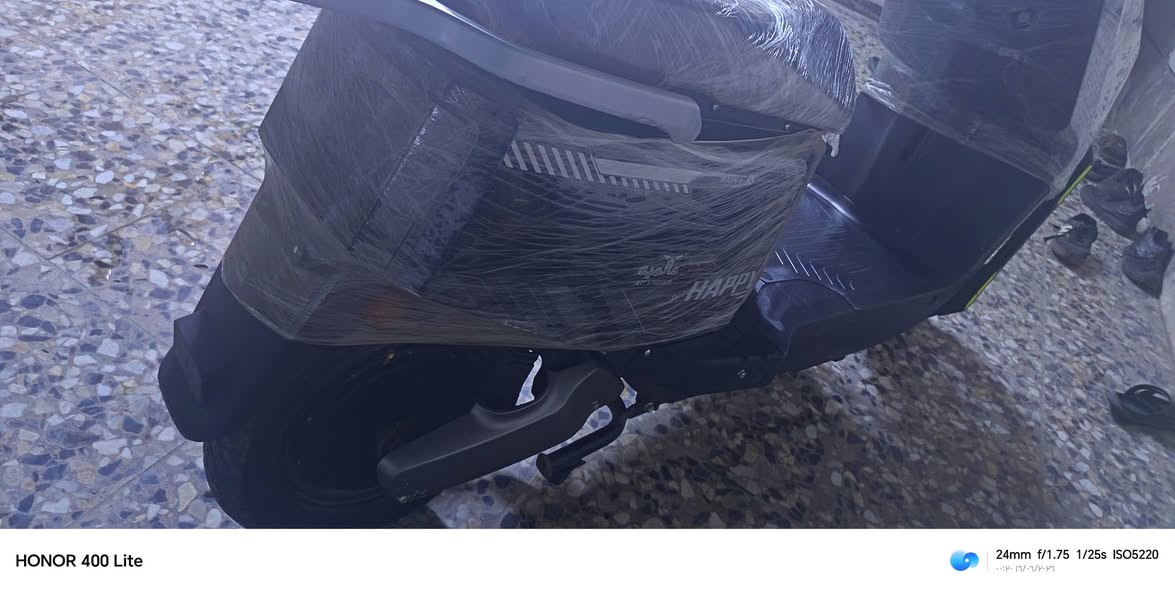 دراجه شحن نوع بوليسي ام اعيون
من شركه حسين عالميه

السعر 600 وبيه مجال قليل

للاستفسار ***********

نص مكتوب في الصور:
- HONOR 400 Lite
- 24mm f/1.75 1/20s ISO6093
- 2023/10/06 16:35
- HONOR 400 Lite 24mm f/1.75 1/25s ISO6650 ٠٠:٣٥ ١٦/٠٦/٢٠٢٦
- HONOR 400 Lite 24mm f/1.75 1/25s ISO5220 2024/06/16 10:30
- HONOR 400 Lite 24mm f/1.75 1/25s ISO4127