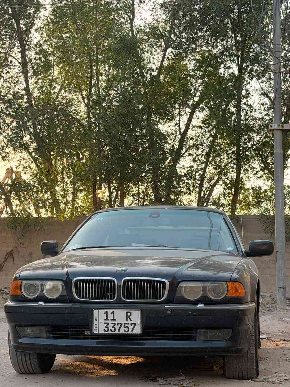 للبيع بي ام خفاش حجم 740 اصل8سلندر
مديل 95 محدثه 2000
رقم بغداد الجديد بسمي
السياره فول برده خلفيه 
فتحه 
جنطه شفط 
كشنات كهرباء داخل مخمل 
ستيران كهرباء 
عليها منضومة زنون 
فقط صبغ جماليه اي ضربه مابيها  
الشراي يتصل وبخدمته ماعجبتك تولي تصعد لاحسن منها 

***********
***********
