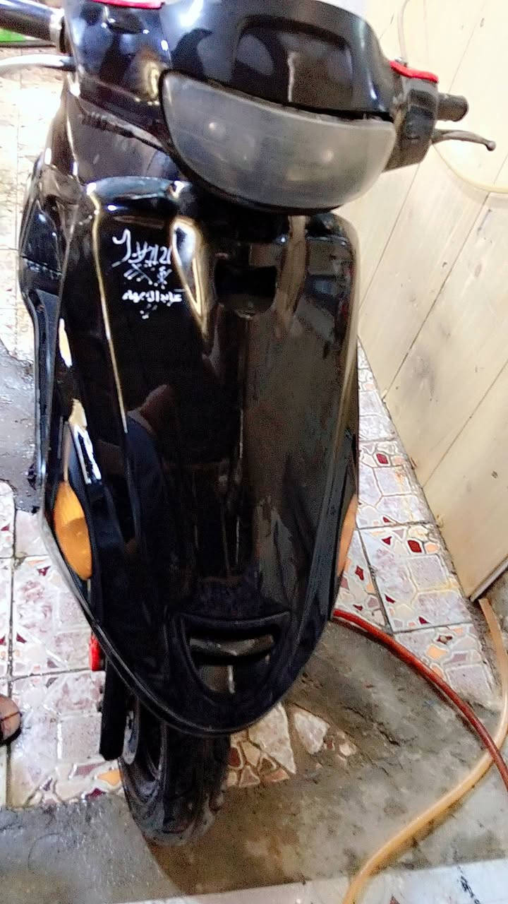 السلام عليكم فراشه فحل 140 بيع مستعجل السعر 250 وبيه مجال ببه صوت بالصالنصه محركه بي نقوصات محرك شغال كهربائيات شغاله سلف لايت اشاير سوادات ختم واحد عداد رياضي الكتروني تايرات جدد قفل جنطه شغال دبلات شغاله ابيع على هاي الوضعيه الدراجه متروكه اتريد ابيعك كوم حديد 200 قفل المكان شارع الطهمازيه قرب مول اهل الخير الاتصال او واتساب ***********
