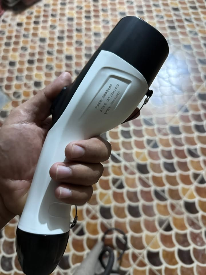 شاحنه ١٦ امبير جديده غير مستخدمة للبيع
***********
