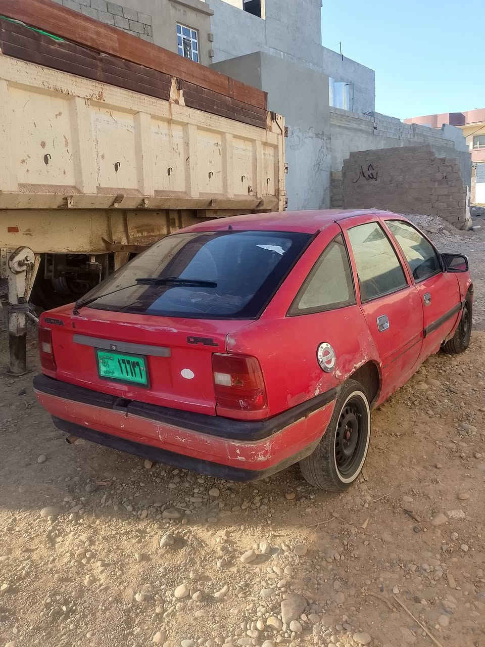 للبيع اوبل فيكترا حجم عشرين***********+***********
