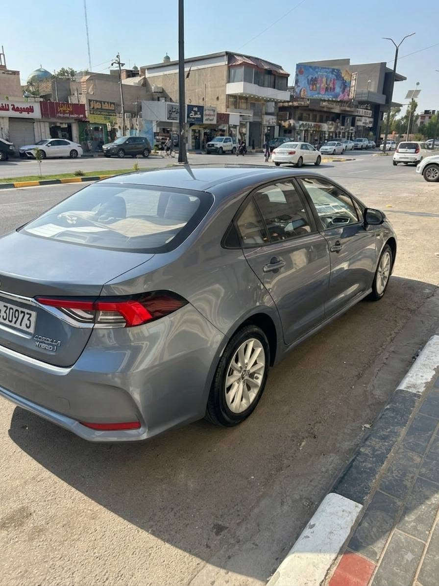 مكفوله السياره من صبغ وتبديل
بيها طعجه رصعه بسيطه بالبنيد صارت عندي جديده مال حجاره وكعت عليها واضحه بالصوره .. 

مكان السياره حله مركز مدينه شارع ٤٠ .. 
الاستفسار اكثر 
*********** 
السعر ١٣٢ وبيه مجال
