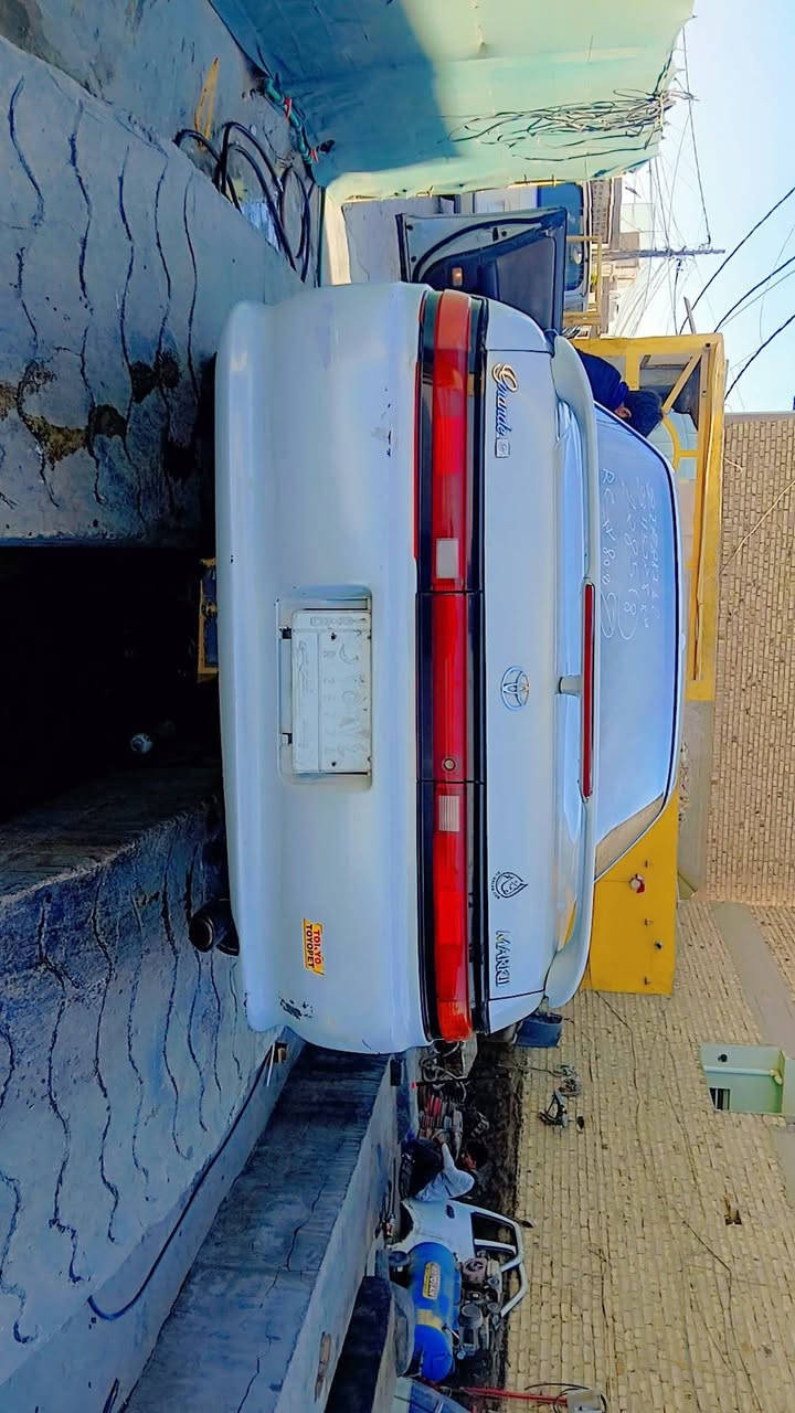 السلام عليكم مارك للبيع كفاله عامه من كصه ونقل جثه ماكينه جديده وجير جديد تخم تاير تبريد شغال الثانويه لل 28 رقم بغداد مداور ثاني يوم سعر 45 وبيها مجال عنوان النجف الرضاويه ***********
