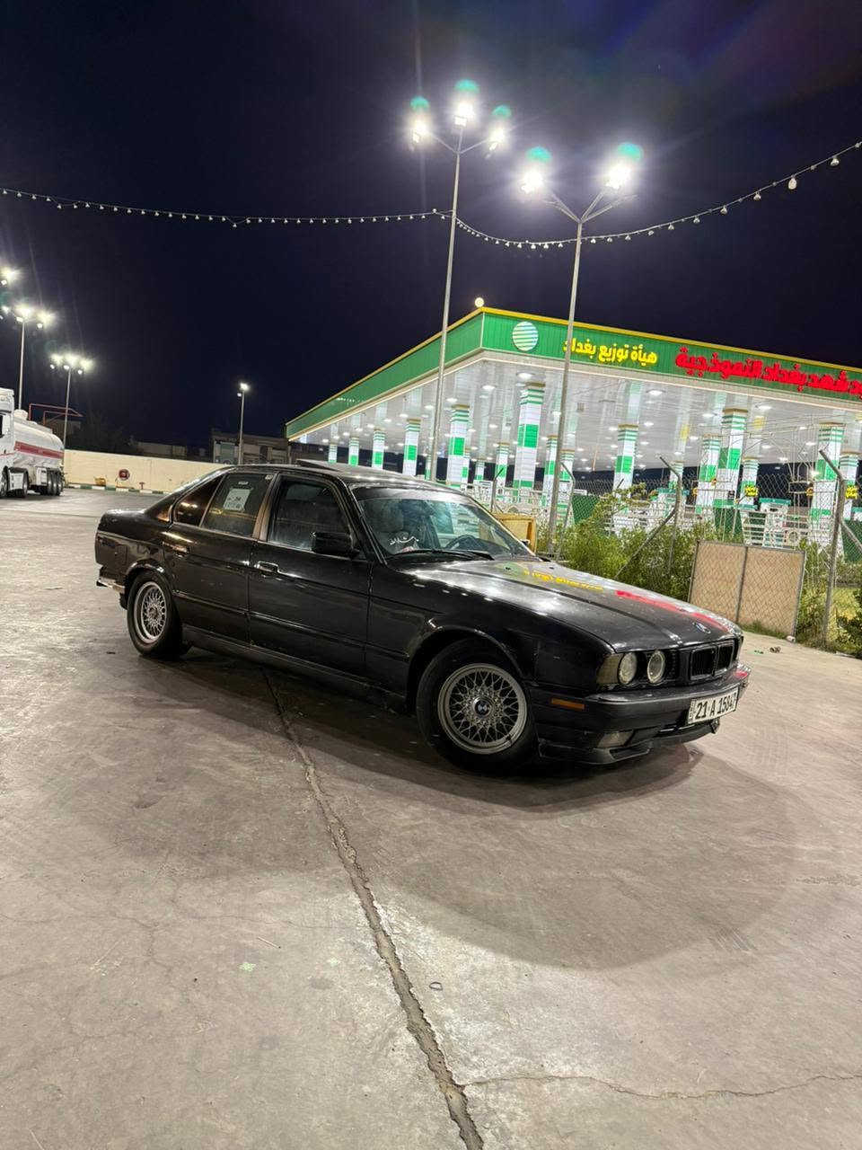 BMW E34 525 
للبيع او مراوس .
بي ام 525 كبس عدل ، كير عادي 5 نمر ZF , شلعة معدل صاروخ ، مكينة او كير او كسل او حدادية او تخم تاير او ضفيرتهة او باتري كلهن جدد او بشرط ، سيارة خير من الله او مال جناي ، السيارة رقم سليمانية او بسمي تحويل ثانيوم ، مكان السيارة / بغداد مقابيل مرور الحسينية /***********/
*فقط الشراي .ملاحضة / دعامية الخلفية موجودة .
