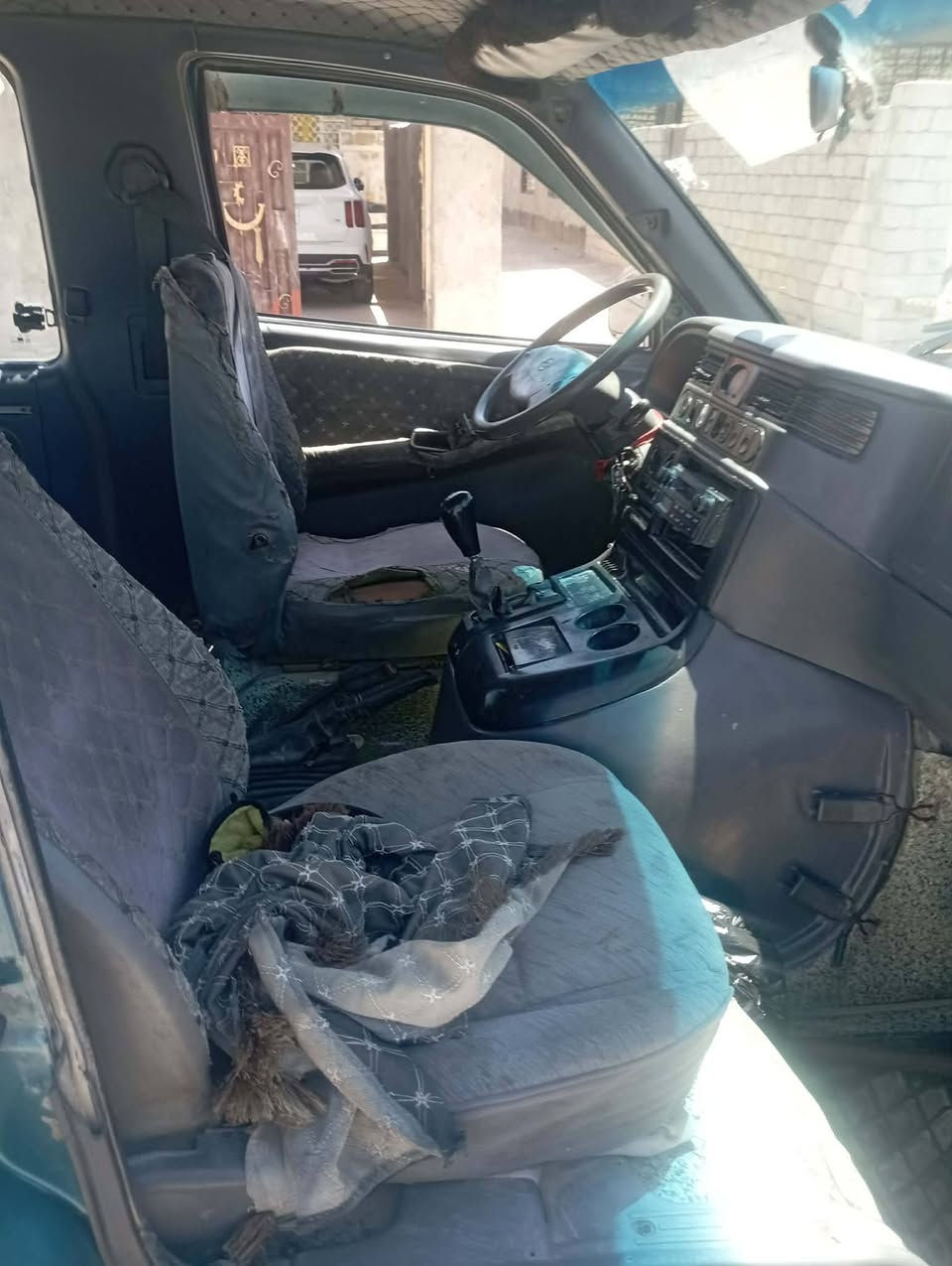 استانه للبيع موديل 96بأسمي سياره جاهزه اي نقص مابيه مكينه جديده تخم تاير حداديه نظيفه سنويه 2028 رقم انكليزي مكان السياره بابل الدبله التواصل خاص‏‪***********‬‏

