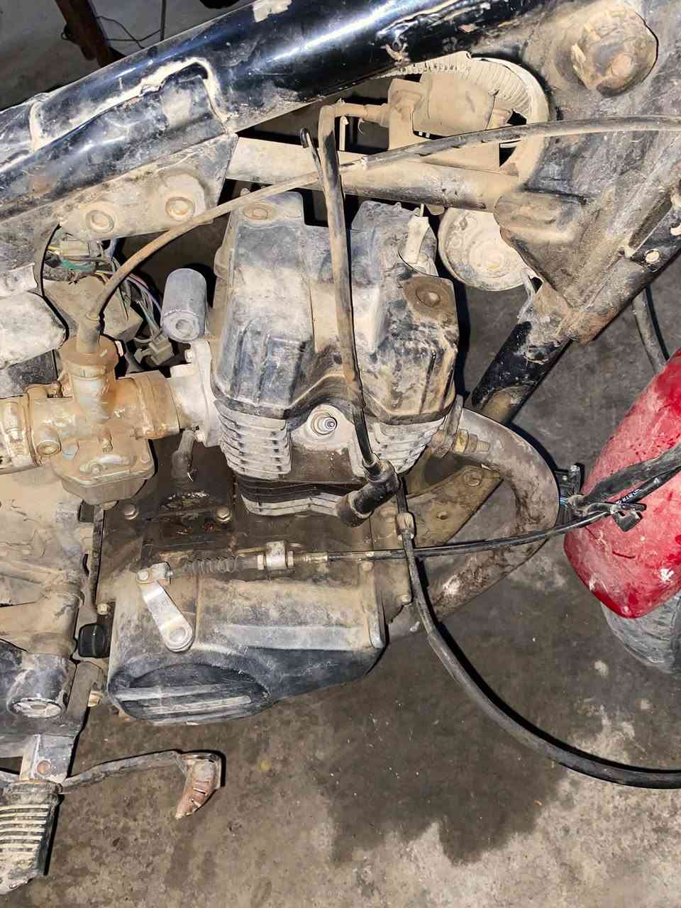 درجةً دايوان البيع عوزة بس تانكي ودشبوال ماصدة درجة اوراق نضيمة مكينة ماامفتوحة ب٥٥٠
ملاحظة:درجة اصولية .  ***********📞
