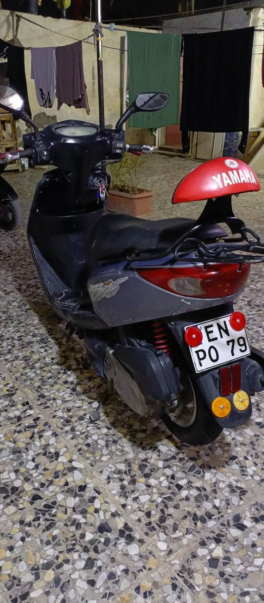 سلام عليكم دراجه بغبغا للبيع إدراجه جديده برغي مامفتوح بيه جيب فيتر وفحص سعر 700وبيه مجال حك لجيه مكاني بغداد لشعب رقمي ***********
