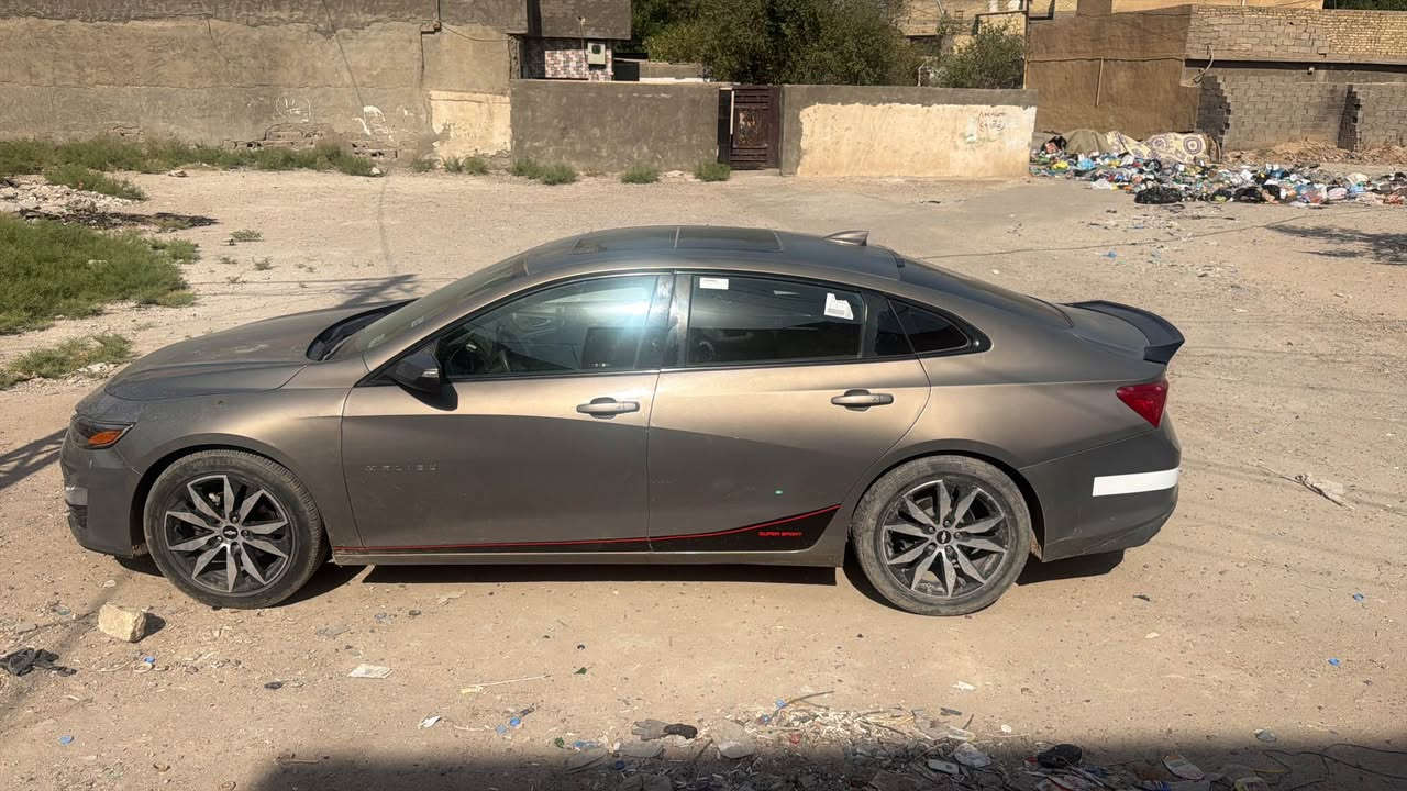 ماليبو 17 فول مواصفات السيارة جديدة بيه جاملغين تبديل بدون دواخل بدون يرباك داخل لونين بلادي بانو رامة 
ماشية 81 كيلو 
السعر 76 وبيه مجال 
الاستفسار 
*********** بغداد, العراق
