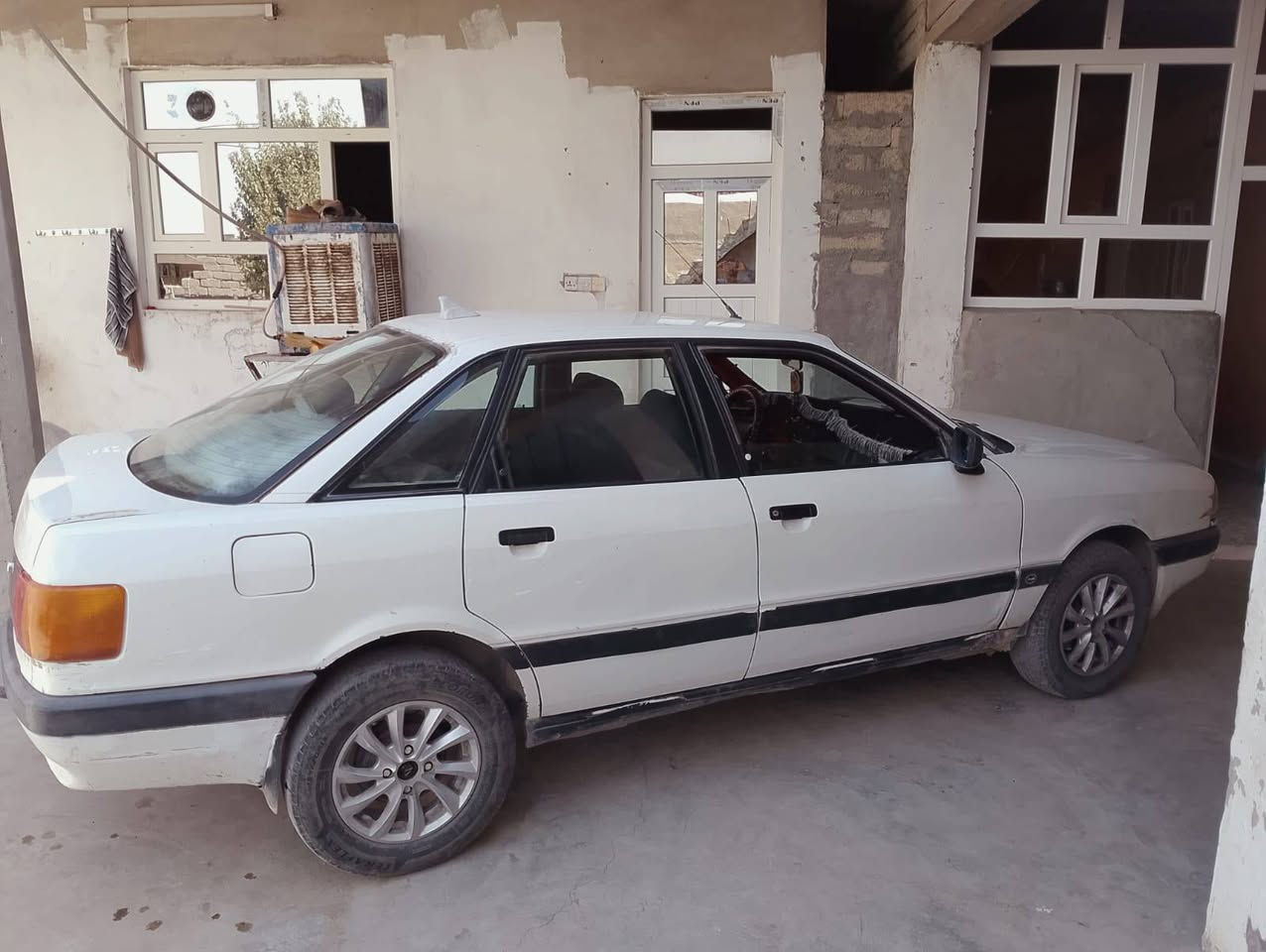 اودي محرك 08
محرك كير شرط 
مكفوله من الدعم 
لا طخه ولا ضربه 
راعيها الشرعي موجود 
كابون بانزين بيها 
سنويه لل،31
كهربائات كامله 
السعر 28 وبيها مجال 

 للستفسار  ‏‪***********‬‏
مكلف بالنشر
