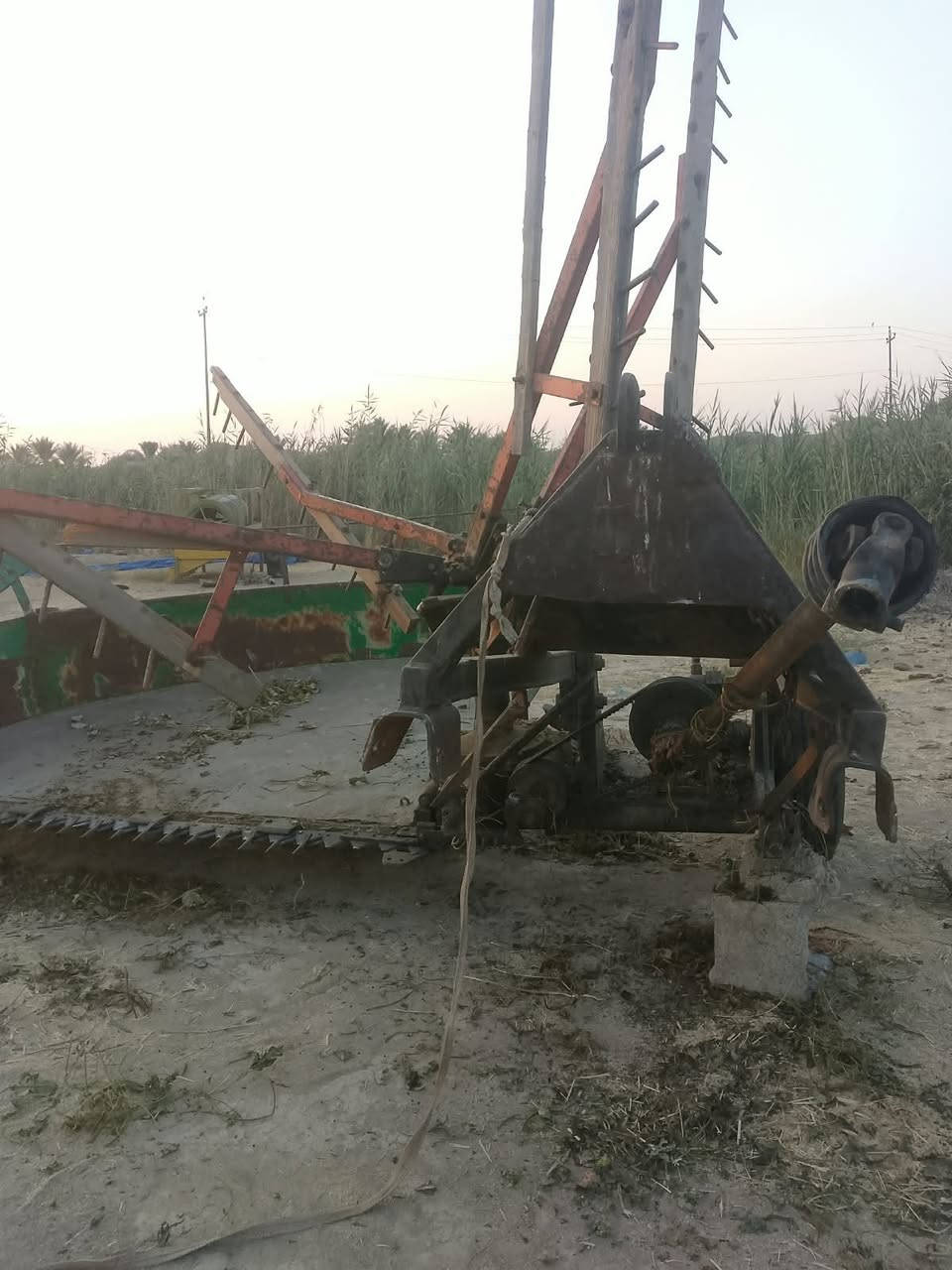 حاصودة للبيع نضيفة حيل خير من الله 
***********
