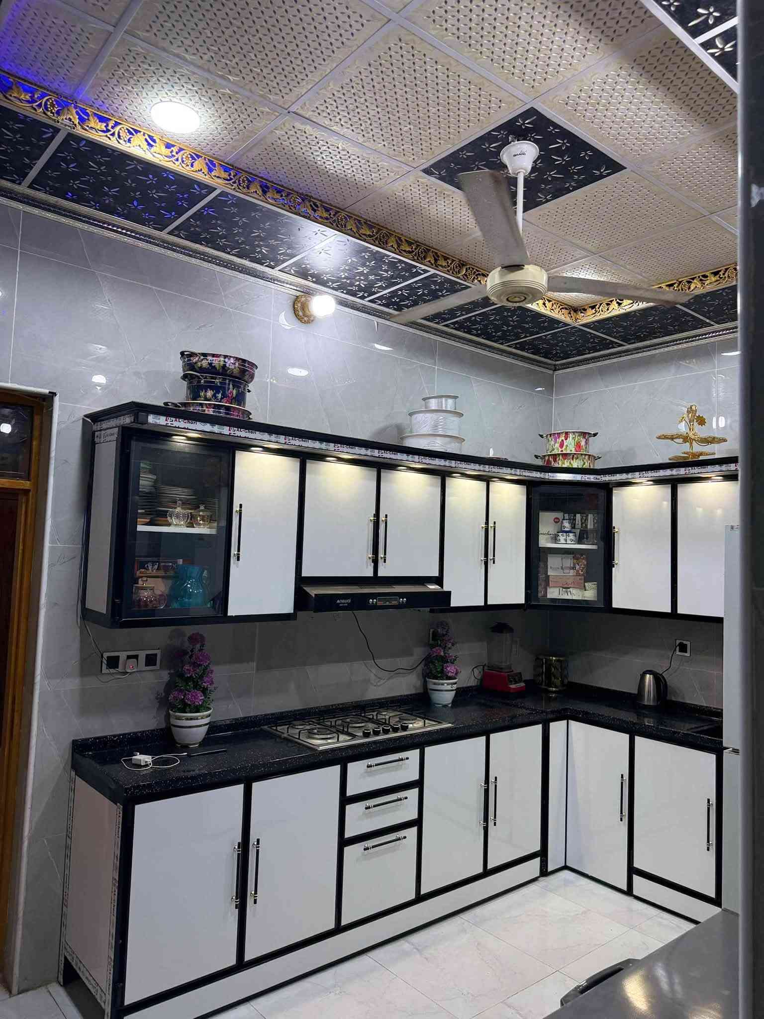 حي النداء ش٢٥ • ١٠٠م • طابقين