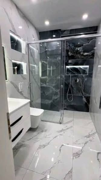 تركيب سيراميك جميع مشتملات المنزل 🏠
تركيب حوض مغاسل بالسيراميك بورسلين 🗾

تصليح سيرامك قديم للحمامات 🌅

تركيب درج مرمر وسيراميك 🌠

تكسير السيراميك القديم وتغييره جديد 🌃

تنضيف فواصل الكاشي القديم ويتم درزه بالماده /صبغ جدران المنازل الداخلي 

للتواصل واتساب ***********📞
