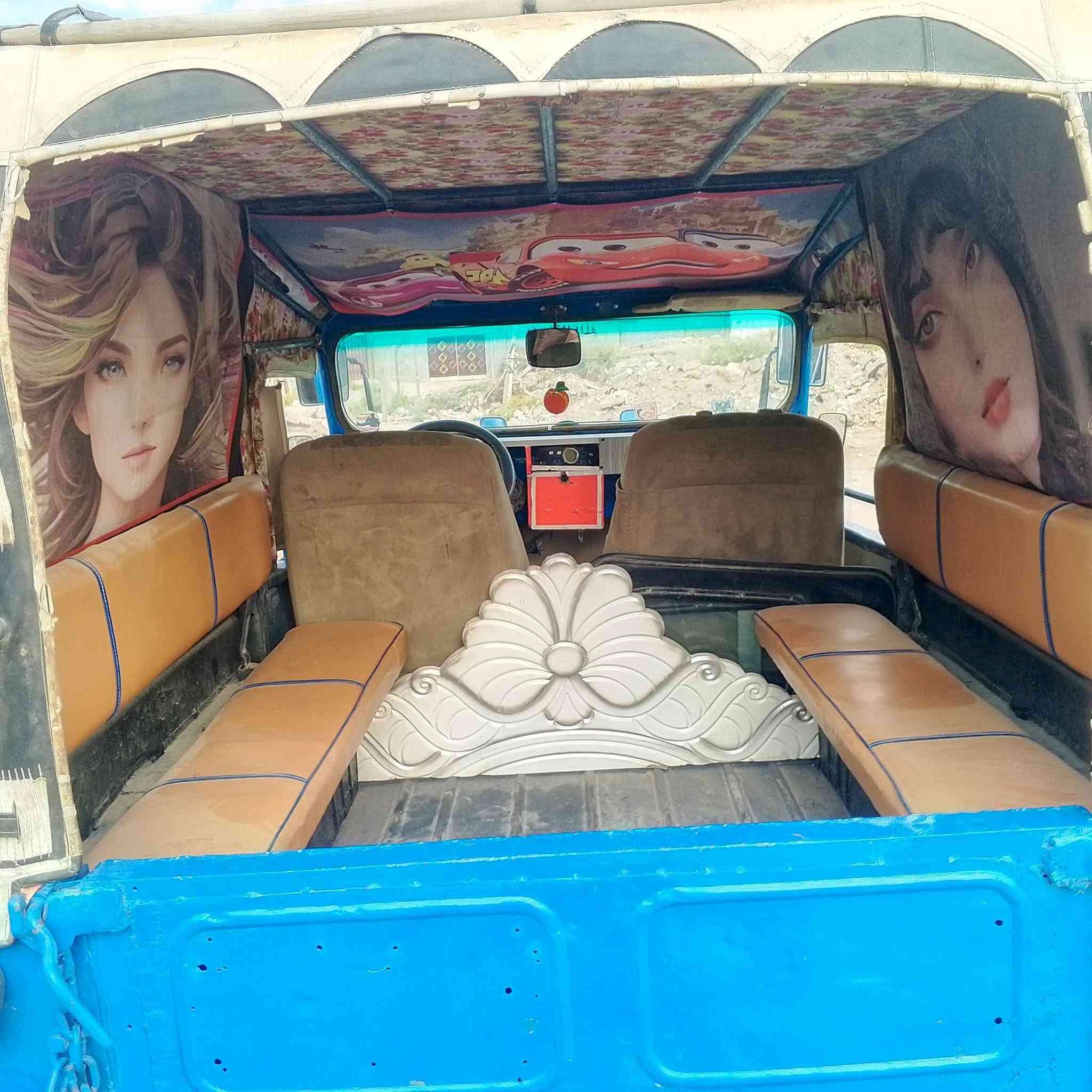 جيب للبيع محور ونجي اوتوماتيك اكسل الفاره باتري جديد باسمي اصولي هزه جديده شعار مكاني بغداد المحموديه رقم الهاتف ***********
