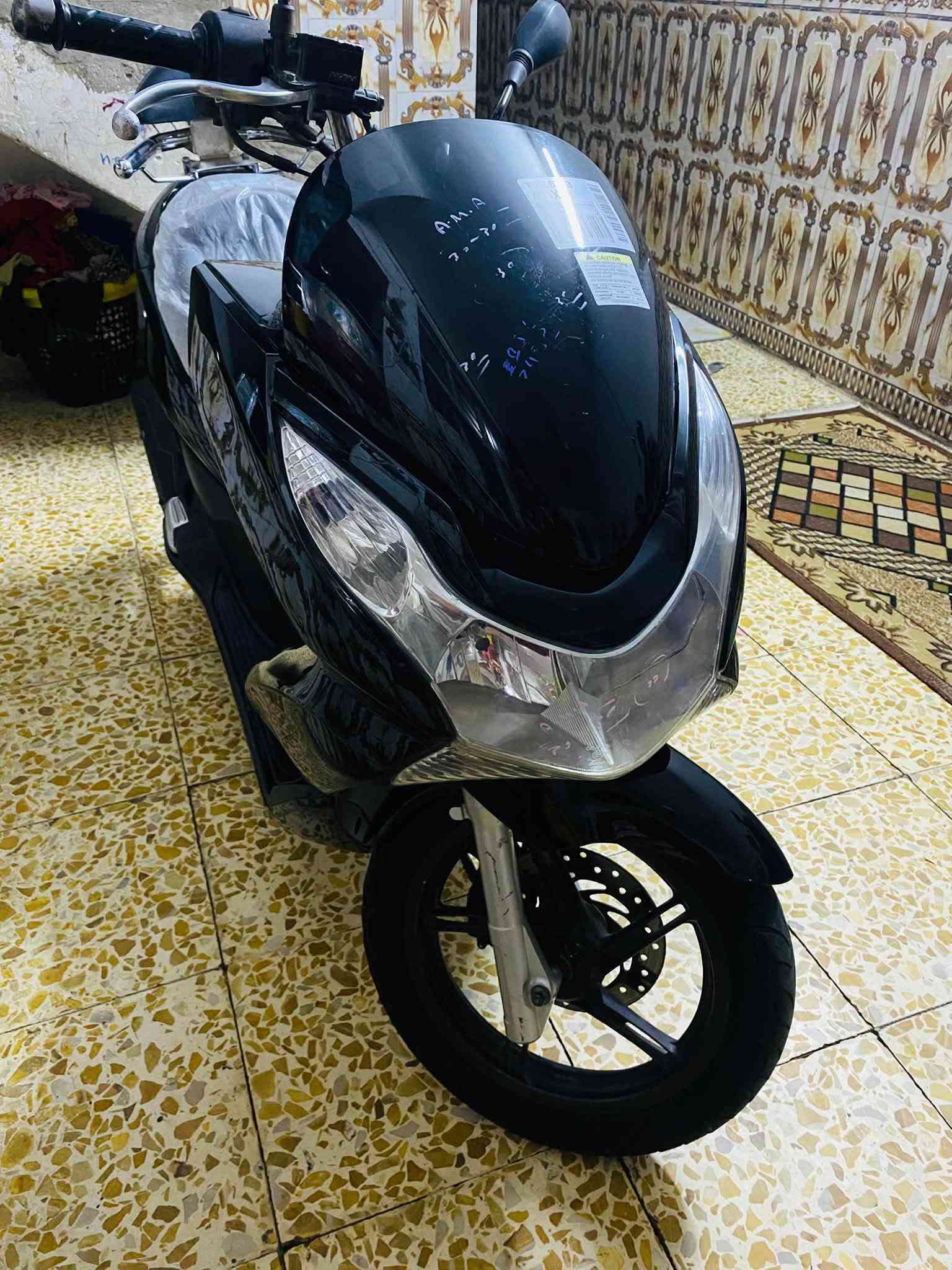 PCX جيل الاول • ١٥٠ • ماشي ٥٠٠٠٠