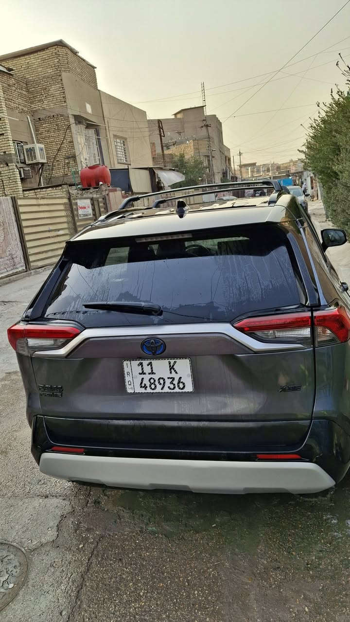TOYOTA RAV4  2024 بلكن
 
📍السيارة موجودة في بغداد حي العامل 

تويوتا  راف فور   هايبرد + بلكن XSE
المسافة المقطوعه 8000

المحرك 2500cc هايبرد 
الموديل 2024
مرقم بغداد 
بانوراما 
شاشة كبيره JBL
دفع رباعي 4x4.
رادار امامي خلفي 
 مانع تصادم
تصحيح مسار
مانع انزلاق
تحديد مسار
نقطة عمياء .
مثبت سرعة
هاند بريك كهربائي 
5كامرات
كراسي كهرباء 
كراسي تدفئة تبري 
بصمه أبواب
تحكم ستيران شفتات 
تشغيل عن بعد سياره 
ويل قياس  19 .
اضويه اماميه زنون LED
كشافات ضبابي LED 
حساسات خلفيه 
باب خلفي كهرباء
نظام GPS+ خرائط 
3 انظمة قياده 
***********
السعر 350
