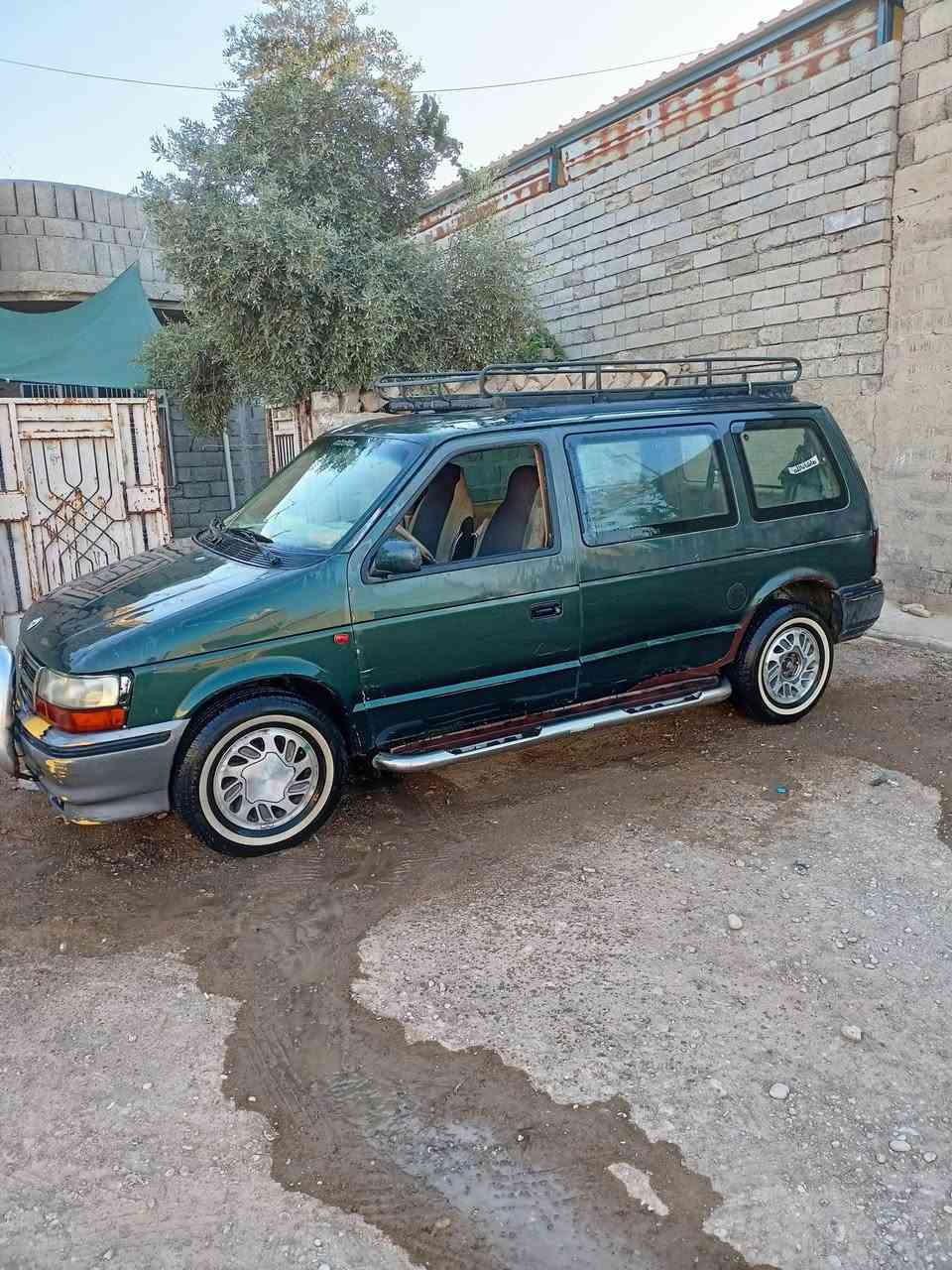 السلام عليكم اعيد النشر بسبب ضروف المشتري كلايزر للبيع موديل 92 شاصي قصير مكينه شرط كير كهربائيات كلها شغاله شرط بطاريه جديده طخم تايرات جديده رقم الاماني سنويه عظم كوبون جديد
السعر 30 او بيها مجال 
رقم ***********
رقم ***********
@
