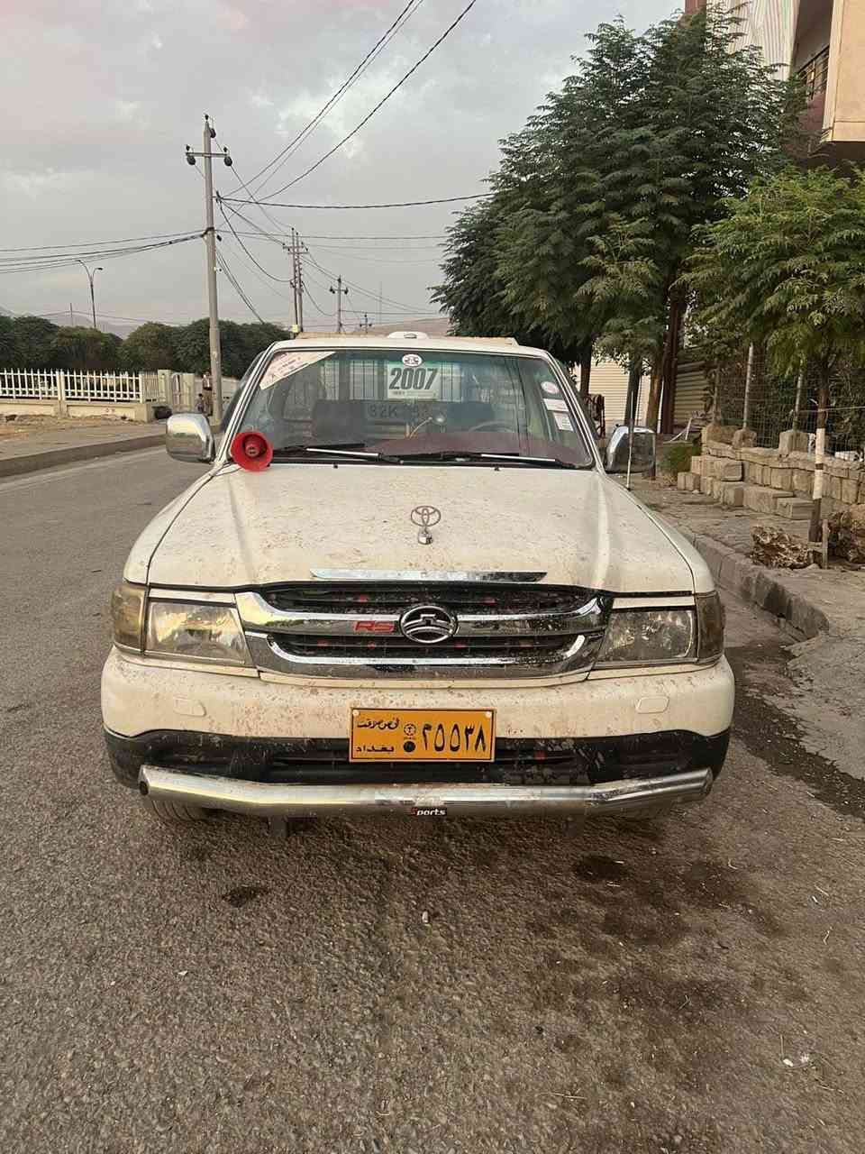 پیکاب دێر 2006 ناوزەرد مەکینە بەخ گیرو مەکینە بەشەرت کارەبای بەشەرت   سەنەوی پلاستیکی بەغدایە 
*********** رانية, السليمانية
