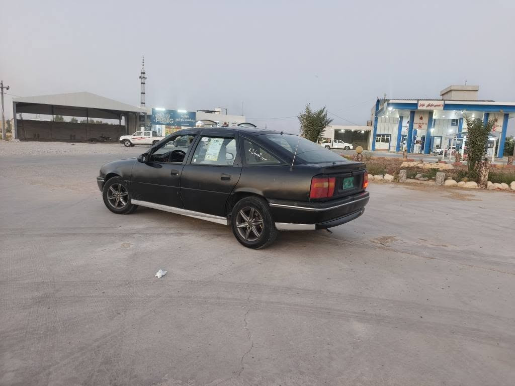 اوپل مودیڵ  1992 مکینە 20 گیر مکینە شرت ژ.م*********** اكر, نينوى
