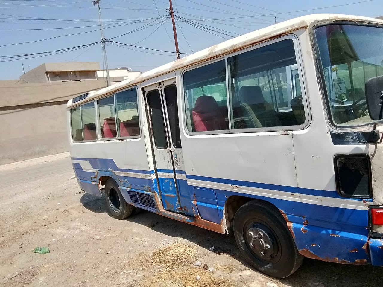كوستر للبیع كیرو محرك كیا 3000 رقم تلفون ***********
