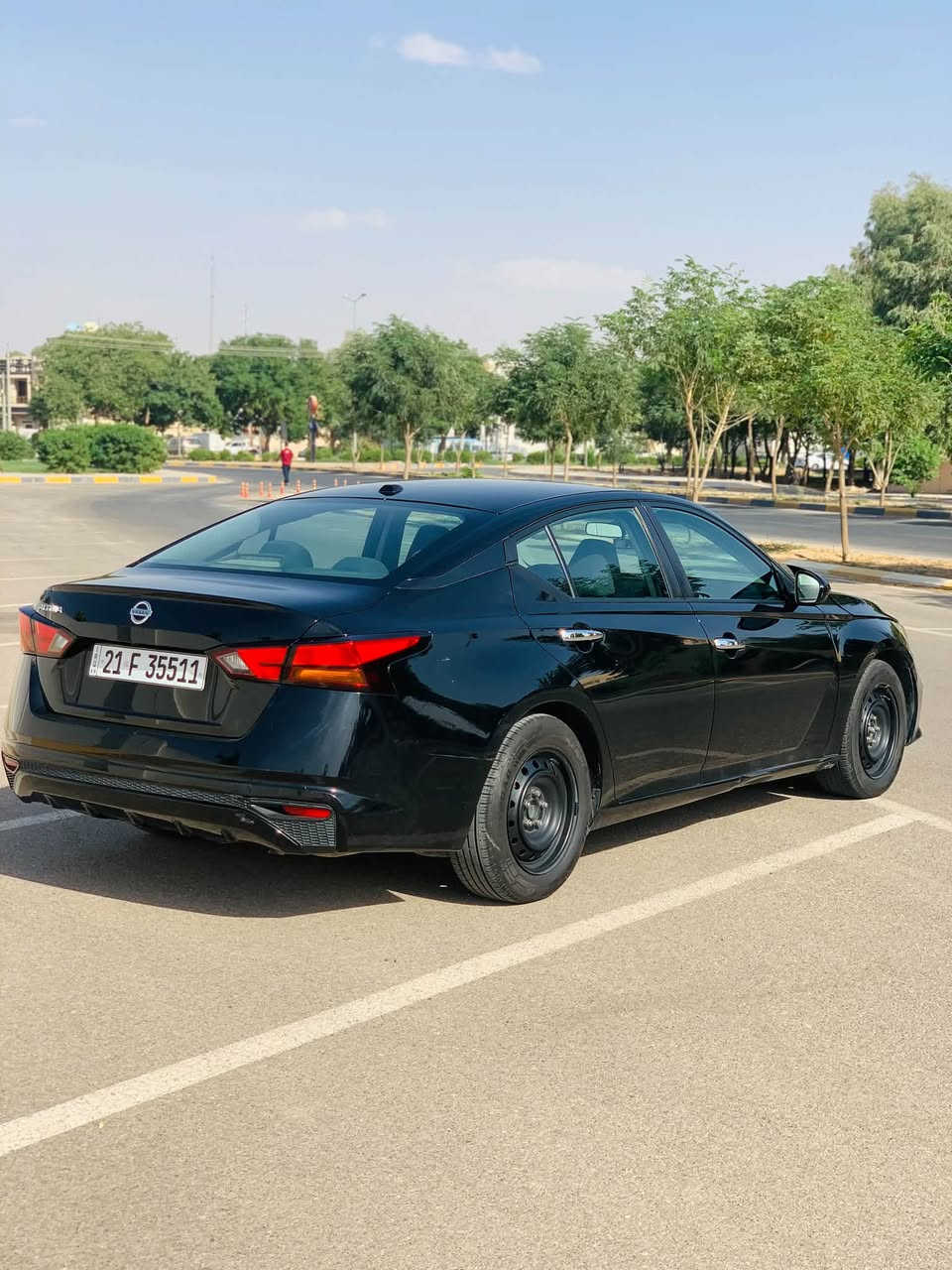 Altima s 2019
ره قه م شاسي 1N4BL4BV7KC241030
سه ياره ي ماله به ناوي خومه

 85.000 مايل رويشته ده كاته km 136000

هايدروليك تازه 
رون مه كينه تازه 
4 تايه ي تازه
4ديسك تازه 

گير مه كينه به شه رت فه حس 

 به كلين داخل بوه پيش و پاش كه بس له مي دوو پارچه ي بوياخ كراوه چاملغ دواوه ي سه كن له گه ل ده رگاي دواي سايه ق له گه ل شوختي سه قفه كه ي له ره سمه كان دام ناوه   ناو گرتني نيه به هيچ جوريك 

سعر 126 و مه عمه له 

شوين : كه لار 

 ***********

