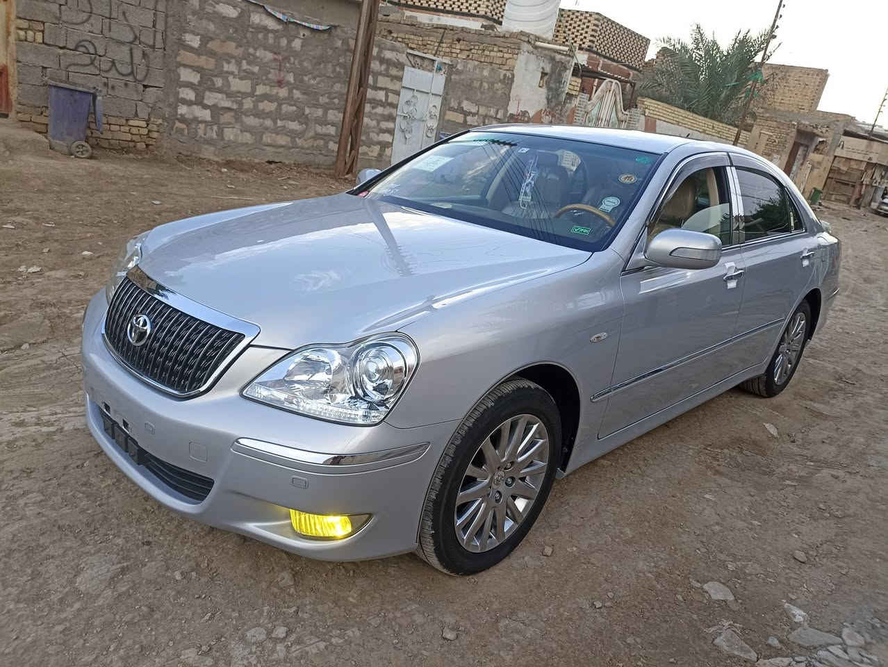 تويوتا ماجستا للبيع كفاله عامه خمس دكم تحوير النجف فوك وجوه رقم كربلاء مداور ثاني يوم قرار 102 بيه مواصفات كلش هوايه بيه عنوان الشطره *********** سعر تصل وبيك خير ودلل
