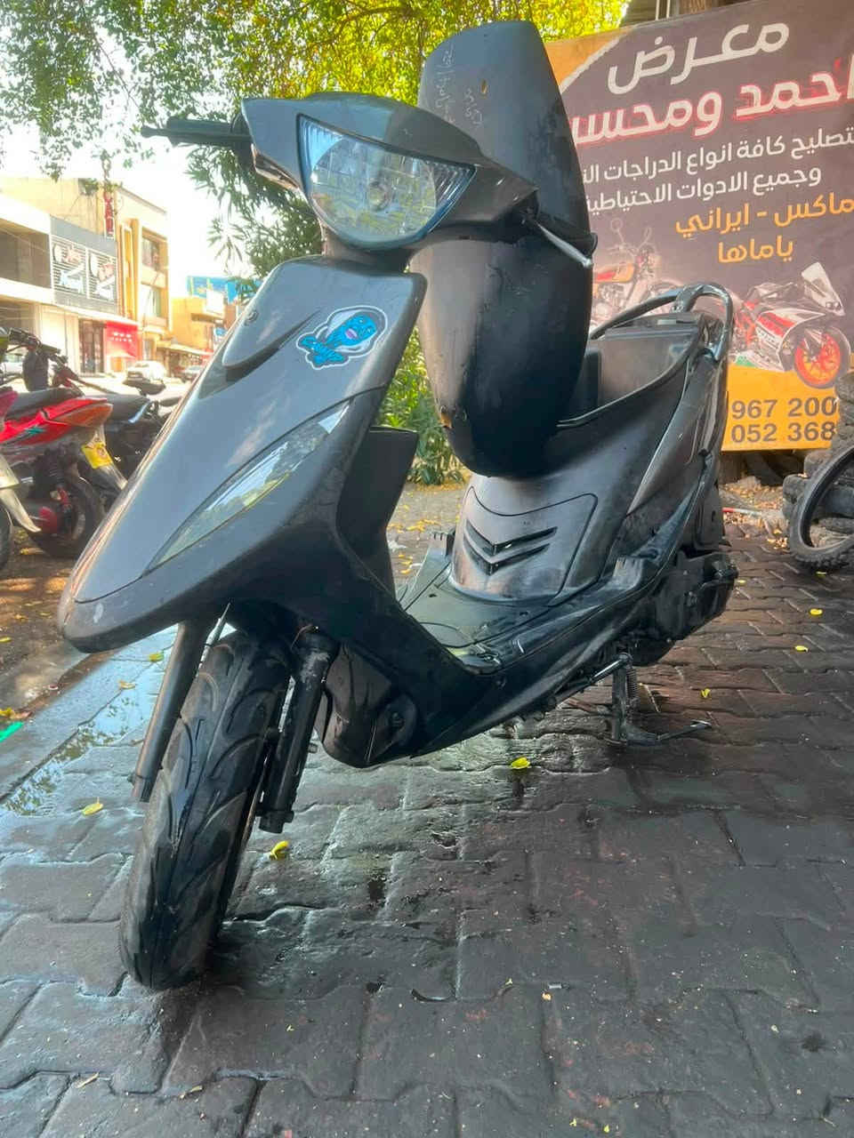 السلام عليكم ماكس عدلة حلو كاملة كله على بلادي تجي تفحص وشوف فقط الكابريتر تجاري بس كل عيب ما بي شغال نكرا سلف هندر كهربئيات كله شغال مناقصها برغي واحد سعرها مناسب ٧٠٠ ماكاني كركوك تسعين *********** تواصل وتساب
