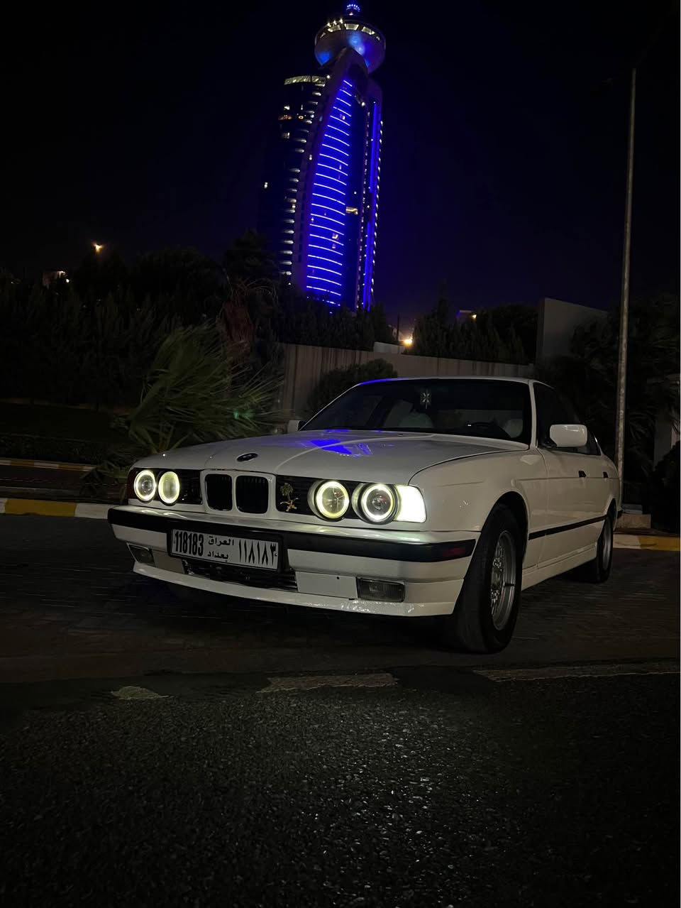 Bmw 525 مۆدێل 1990
دەبڵ دیجیتاڵ 
ئاڕم پلاستیک سلێمانی 
تەبریدە سارد و گەرم بە شەرت❄️
پلاک نۆزڵ فیتپەمپ ڕۆن هەمووی تازەیە تازە سەر وەلفیم پاک کردۆتەوە خۆم کردومە خۆم فیتەرم سەیارەکە هی ژێر خۆمە هی دەستی ماعرەزچی و ئەم شتانە نیە کامل مەزبوت کراوە 
ناوجڵدە سەیارەکە گێڕ عادیە دارو بەردی ئیش ئەکات
ویلی مشەبەکی لە ژێرایە بۆ زانیاری زیاتر چات بکەن یان تەلەفۆن شوێنم سلێمانیە نرخی ٣٨ گەڵایە هەیە لەو سەیارەیە بەو پارەیە؟
***********
*********** السليمانية, العراق

