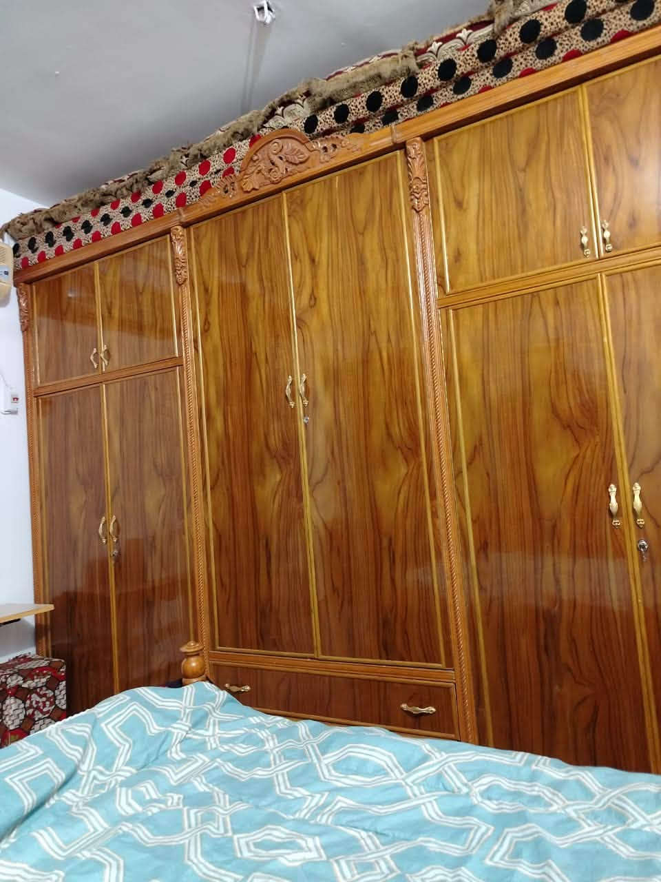 غرفه نوم مستعمله للبيع شغل درجه أولى السعر ١٦٠٠ للتواصل واتساب ***********
