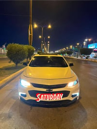 ماليبو • ٢٠١٨ • ابيض صدفي