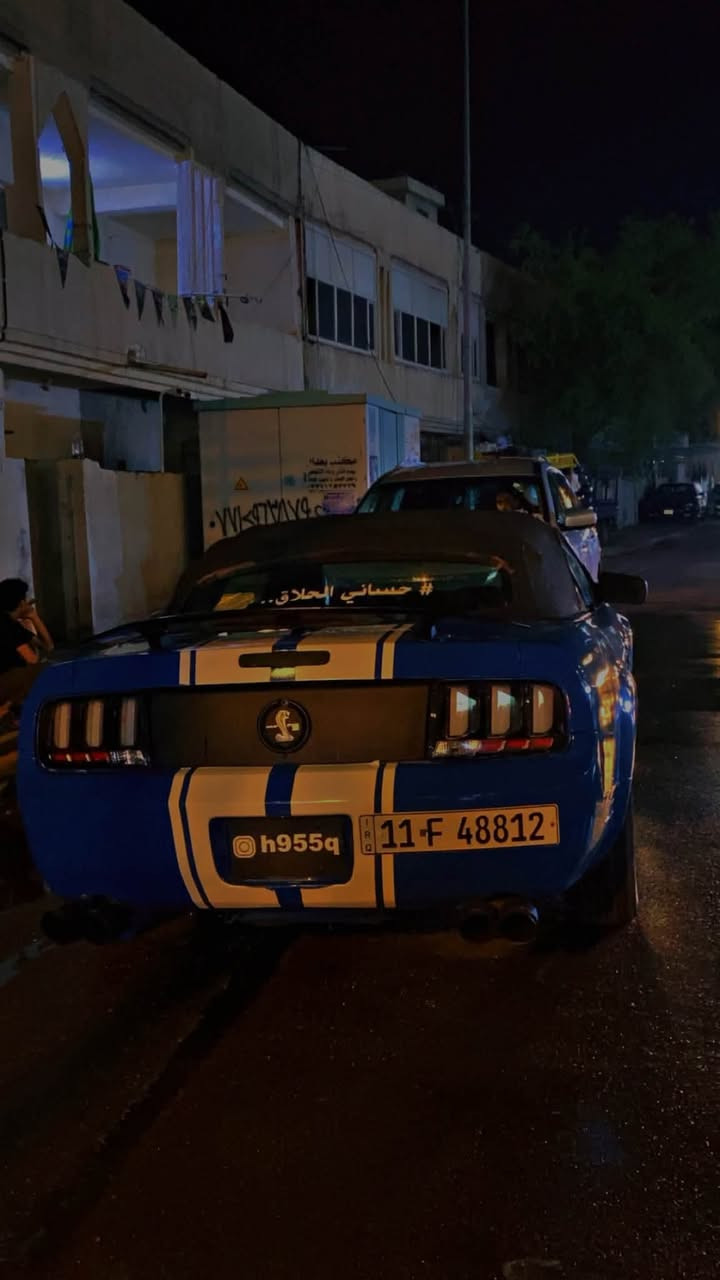 السلام عليكم شباب موستنك ٢٠٠٩ 
مكينه ٤٠٠٠ 
٦ سلندر 
حداديه اماميه خلفيه 
بك لايت سموك 
سنويه جديده لل٢٠٣٠ 
هزه جديده 
صبغ حزام 
بيهه نقوصات بسيطه 
62 وبيهه مجال 
بغداد الجديده 
***********
