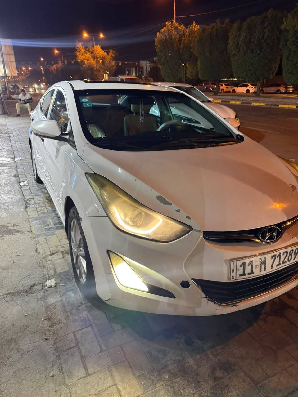 🚗 هونداي النترا 2016 – وارد خليجي 🇰🇷
المواصفات:

- محرك 1800 (دوش)

- فتحة سقف

- تحكم بالستيرن

- شاشة تاب أندرويد 

- تبريد قطعتين

- كامرة دوّارة

- ماشية 290 الف

- 5 ويل كب

- إشاير بالمري

- مري كهرباء

- داخل صاج 

- السيارة بيهه كارت صبغ قليل كلير 

- السيارة جاهزة بالكامل، ومكفوله من تبريد وكير ومحرك وحداديه 
-رقم بغداد بأسمي تحويل مباشر 

📍 الموقع: بغداد – الكرخ الغزاليه 

📞  الهاتف :  078‪07741443 بي واتساب

 السعر : 108

