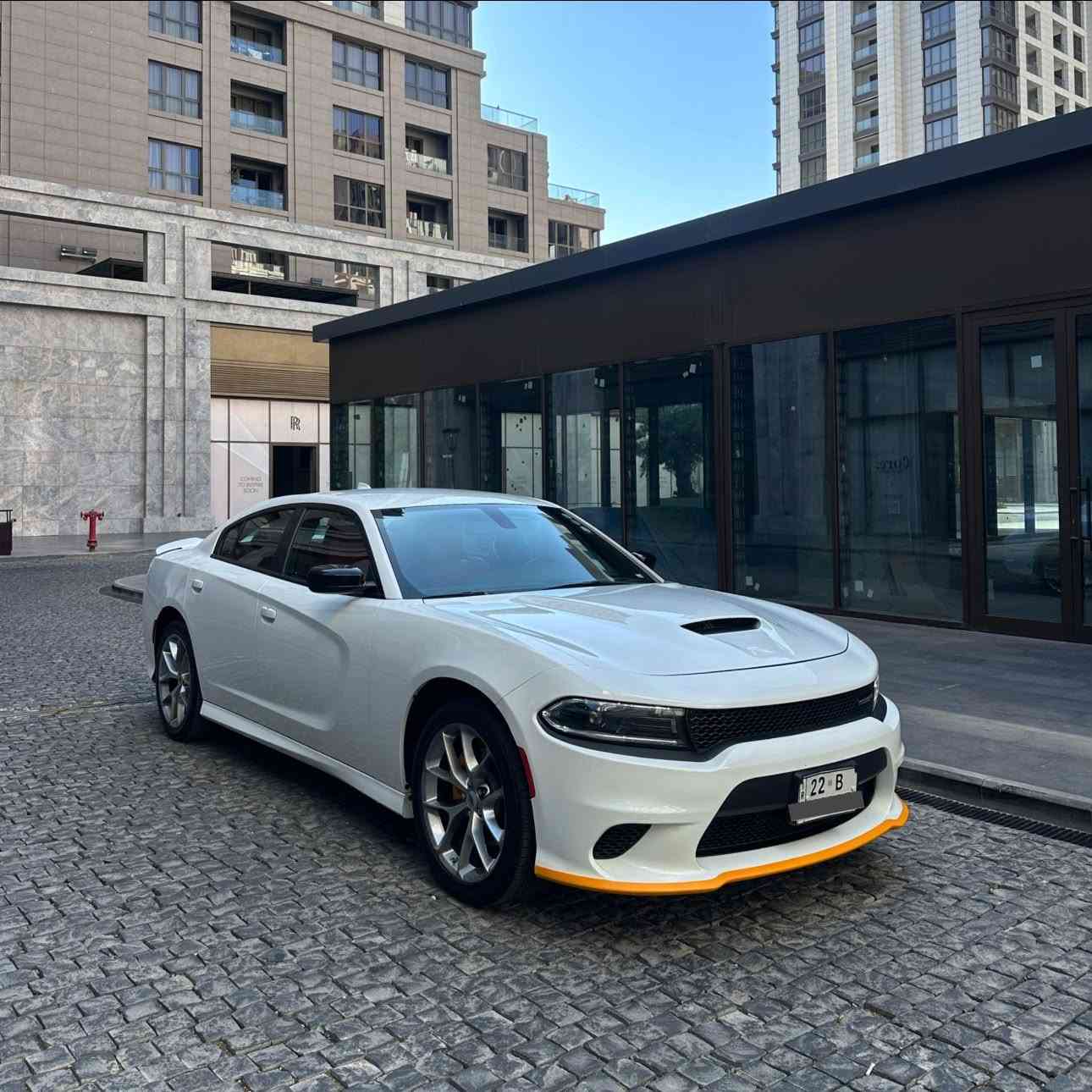 Dodge charger 2023 Gt
مكفول من الصبغ دعامي للدعامي بشرط 
بيها شبرين pdr 
مواصفات جيتي معروف بدون فتحه
ماشي ٥٧ الف ميل 
سيرفس جديد 
*********** 
٢٧٥ و بي مجال للطيبين
