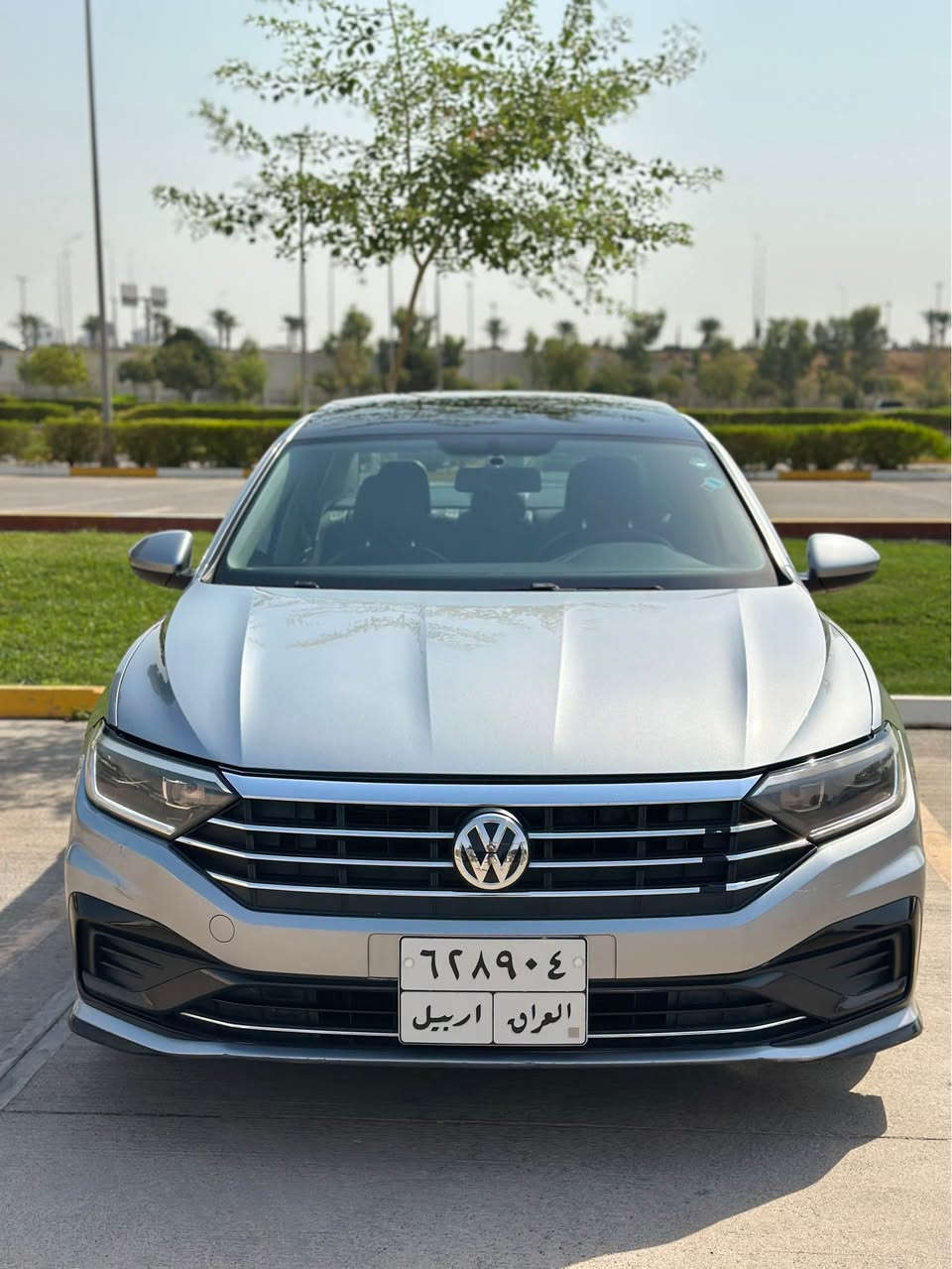جیتا مۆدیل۲٠۱۹
مواسفات Se 
فول مواسفات 
پانۆراما
کوشین جلد
ئۆتۆ هۆڵد
سێ مۆدی لێخورین
ئیکۆ+ نۆرماڵ+سپۆڕت
برێک بەسمە
لایت لید
تحدید سورعە
ڤۆلیۆم 
کارپلای
زۆر مواسەفاتی دیکە
دوو بەسمەی بیلادی لەگەڵە 

🔺سەیارەکە بێ سبوغ بێ لێدران بێ پارچە گۆرینە🔺
یەک جێی پی دی ئاڕی گچکەی هەیە 
گێرو مەکینەو کارەباییات هەمووی بەشەرت

*********** أربيل, العراق
