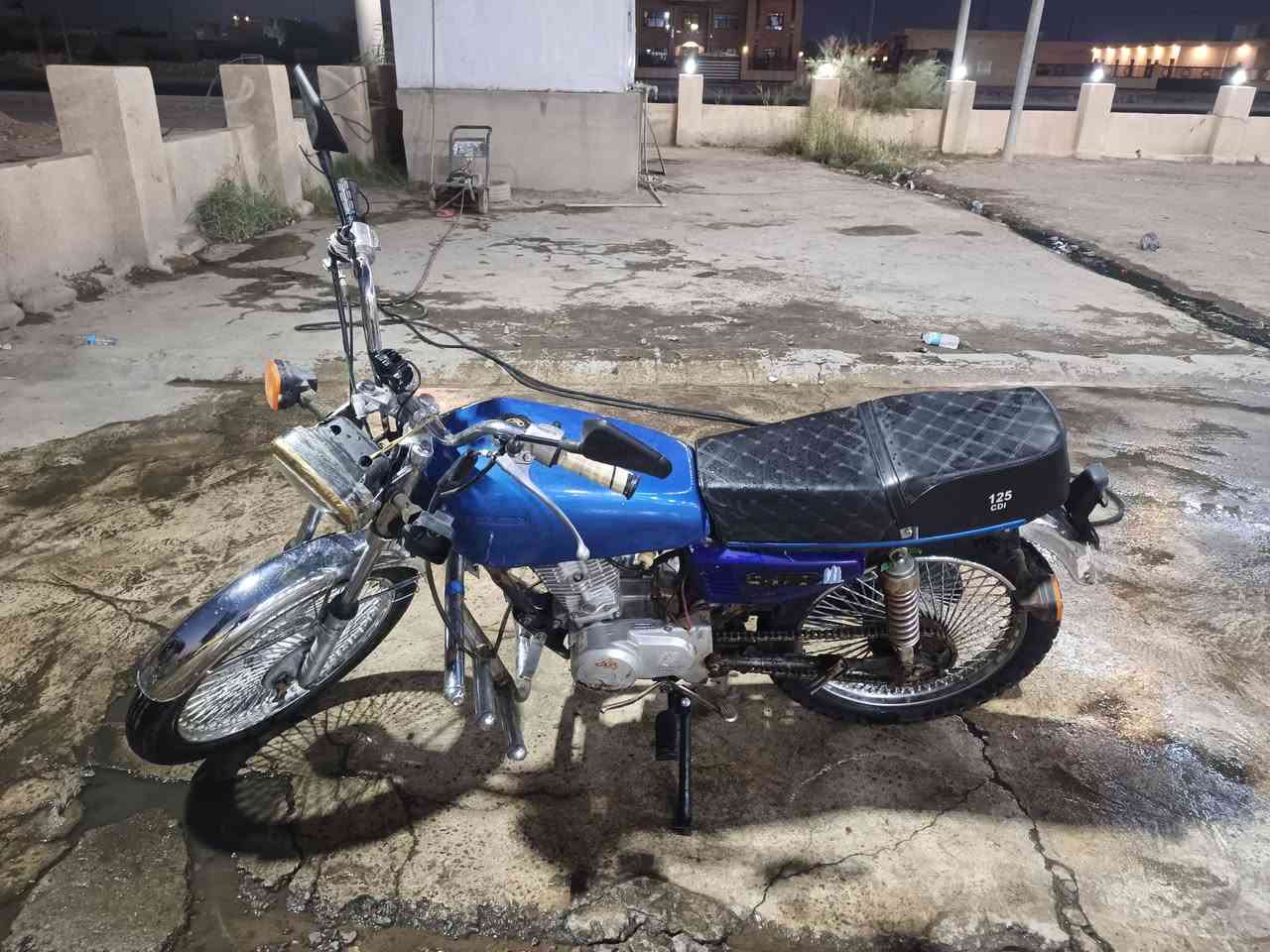 دراجه موديل 19 دراجه نظيفه حلوه نشاط فول السعر 270 بيها مجال شيء قليل المكان بيجي ***********
