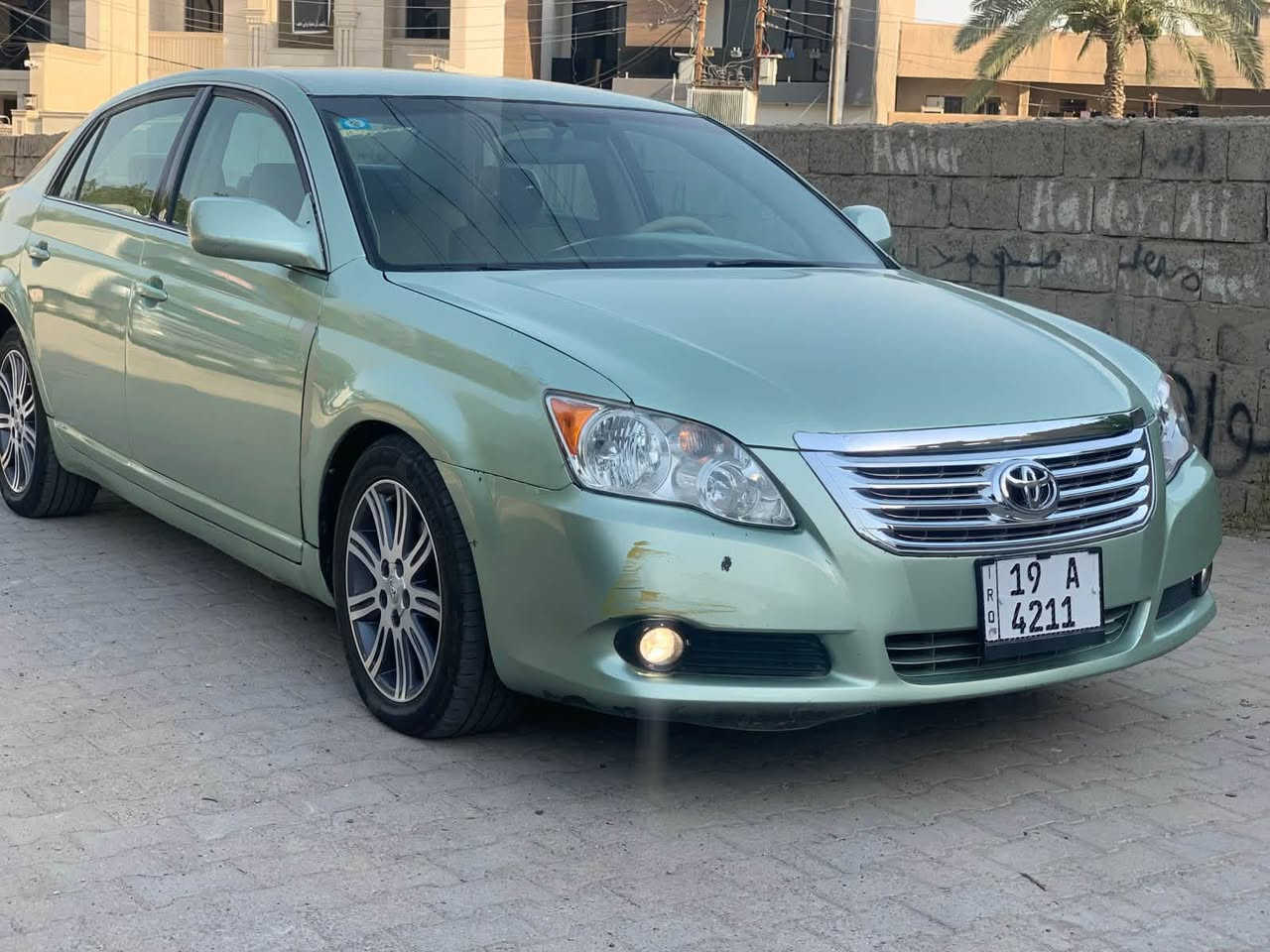 افلون 2005 السعر 70 بيها مجال جدا بسيط
كامله السياره مابيها نقص تبريد شغال ثلج
رقمها كربلاء مشروع وطني 
مكانها بغداد الجديده 
***********
