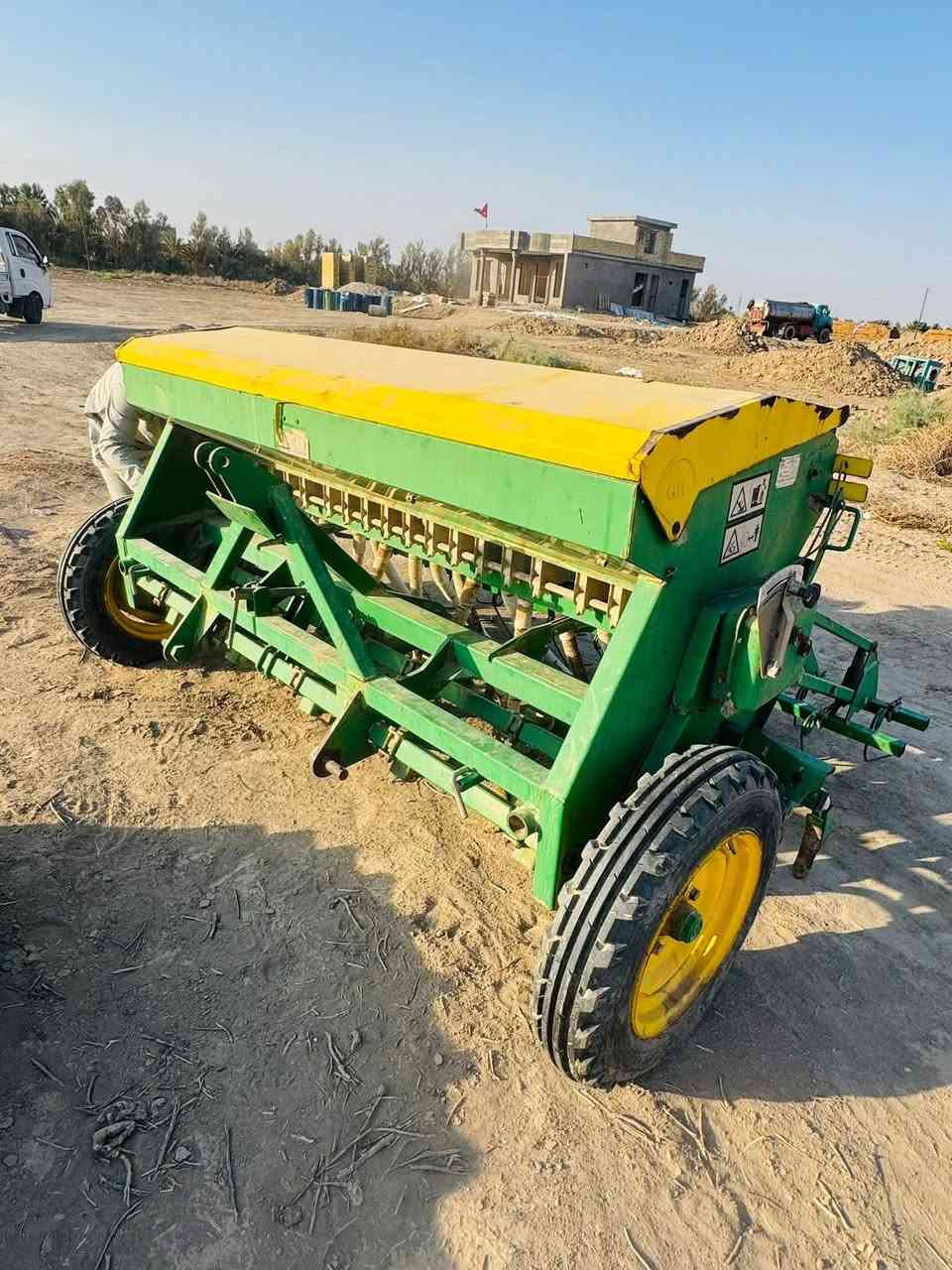 موجوده طابعه اسبانيه مشتغله 100دونم فقط جديده اتصل***********
