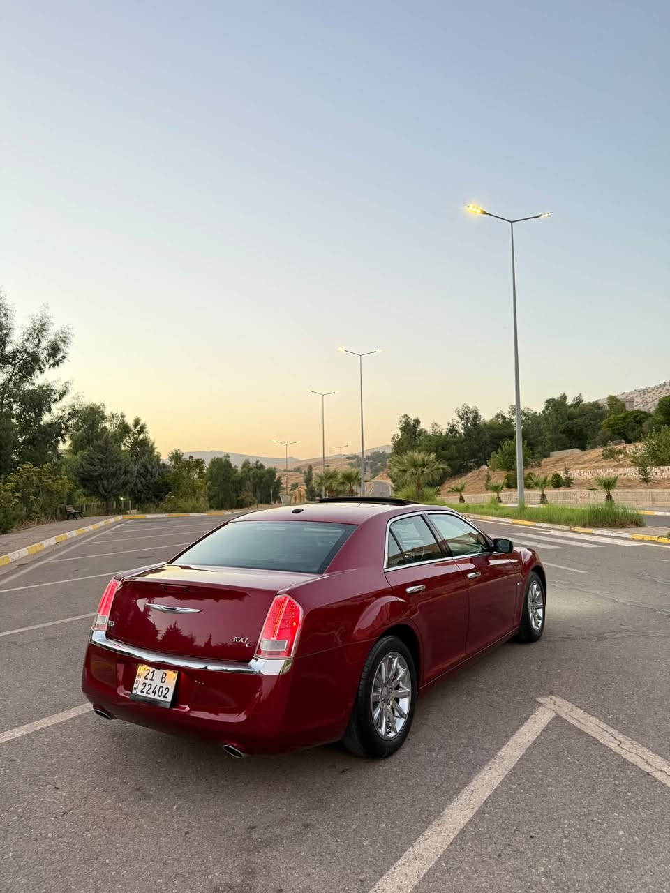اوباما ٢٠١٢ هيمي V8   5.7شركة هارلم فول ماشيه ٦٩ الف مايل حقيقي مواصفات كشن حار و بارد بردة خلفية دوسة بنزين و بريك متحرك ستيرن هيتر سنويه جديدة لحد ٢٠٣١ كير و مكينة بشرط مايحتاج اي مصرف سنوية باسمي تحويل و غرامة بشرط سعر ١٧٢ مجال ) *********** ***********
